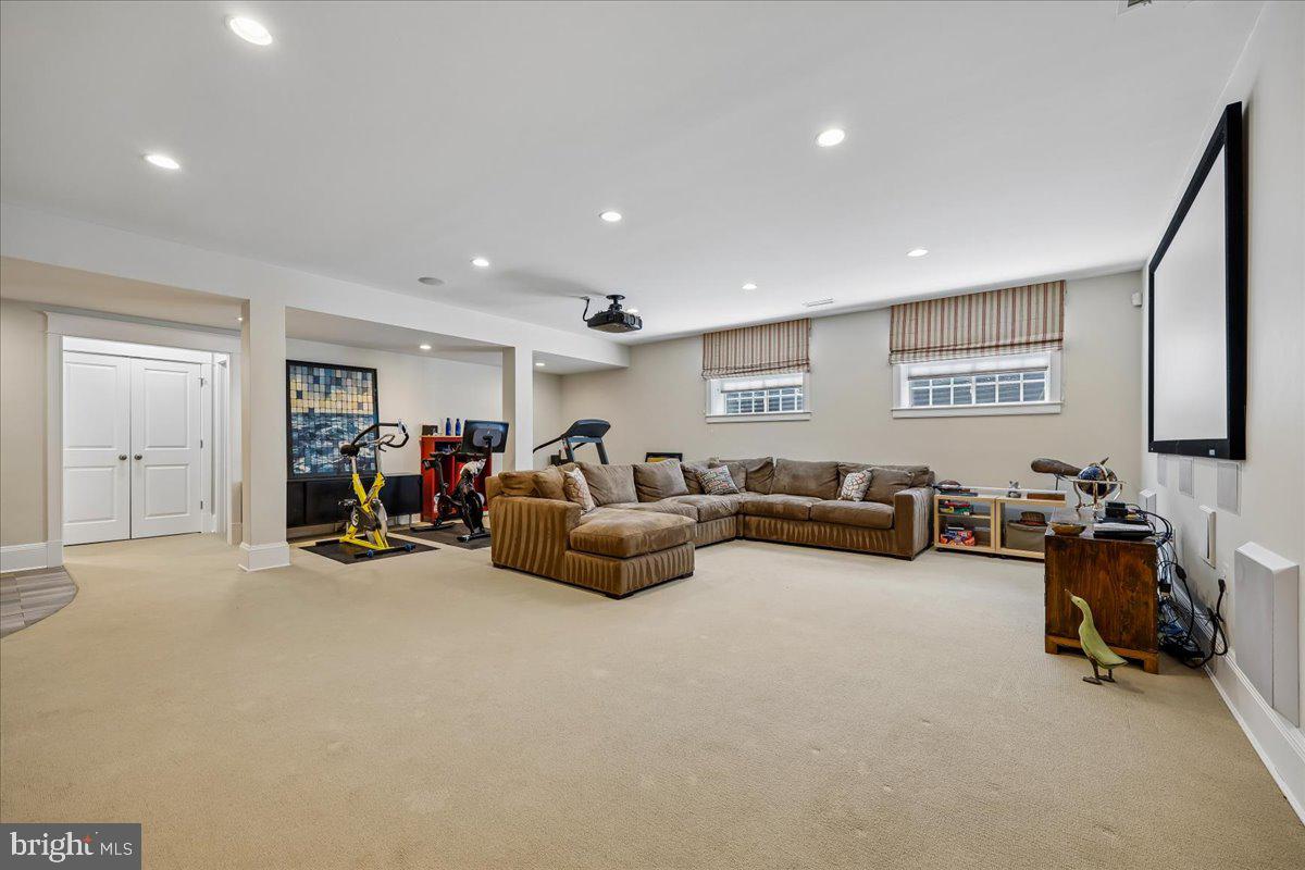 GLEN ECHO HEIGHTS - Residential