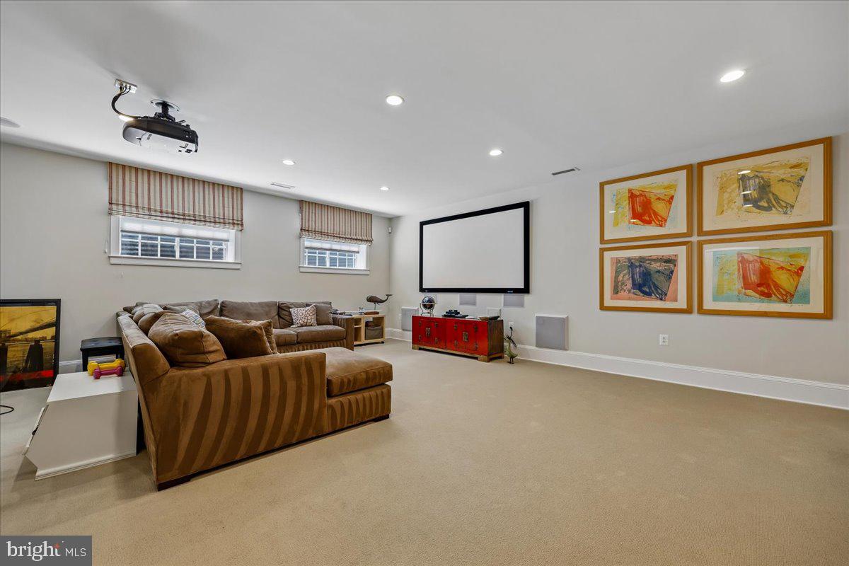 GLEN ECHO HEIGHTS - Residential