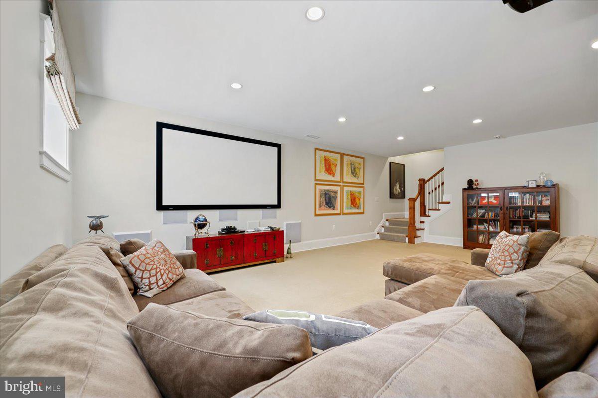 GLEN ECHO HEIGHTS - Residential