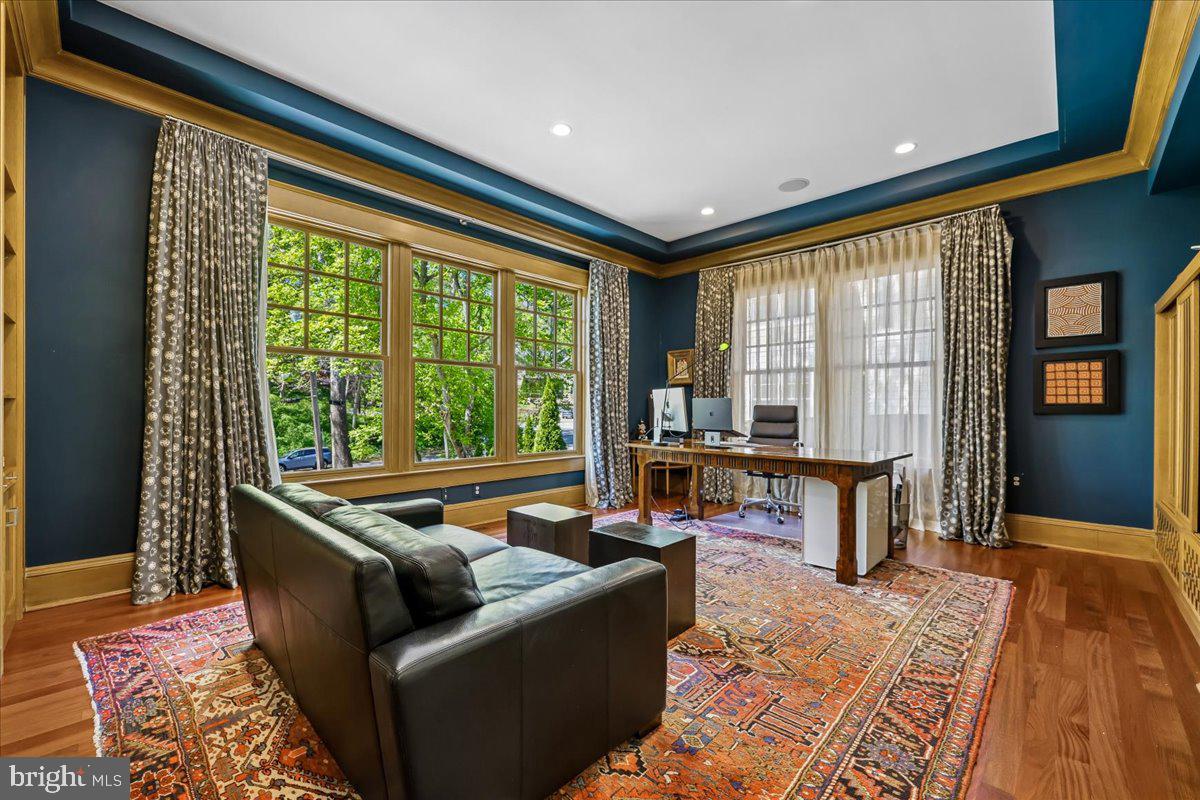 GLEN ECHO HEIGHTS - Residential