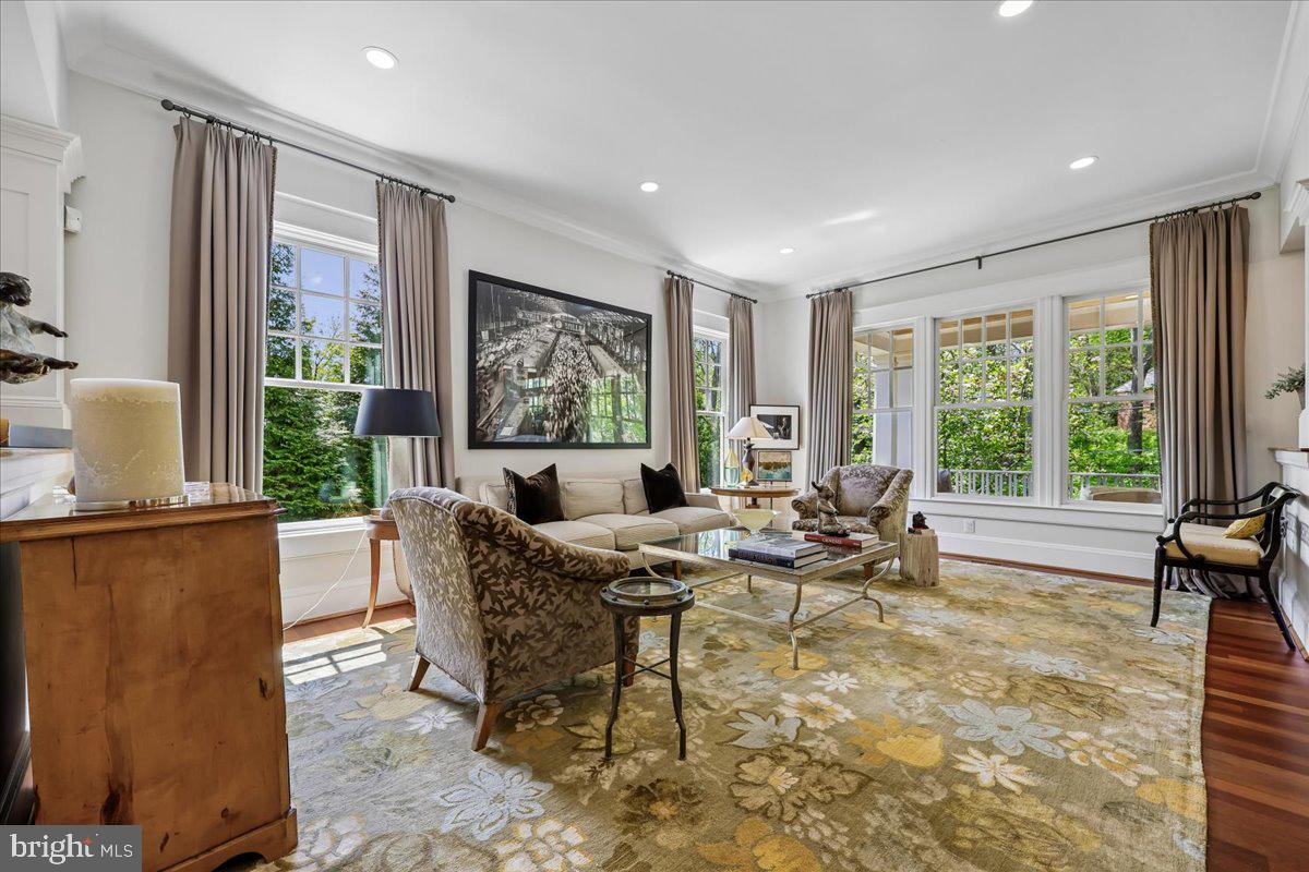 GLEN ECHO HEIGHTS - Residential