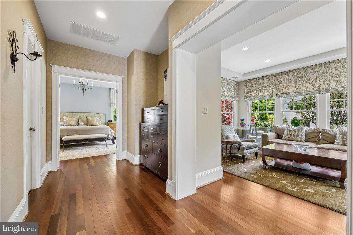 GLEN ECHO HEIGHTS - Residential