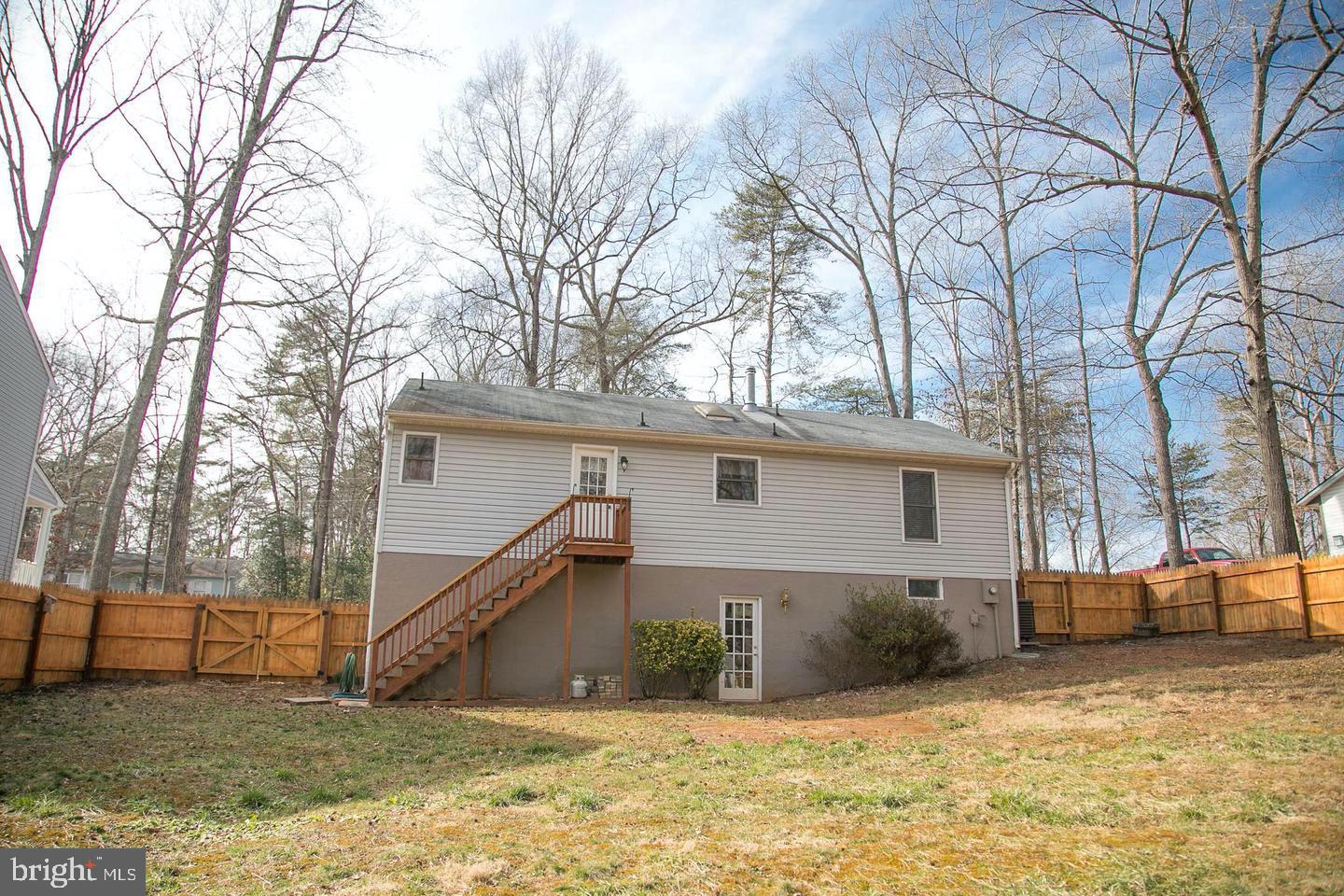 LAKE LAND OR - Residential