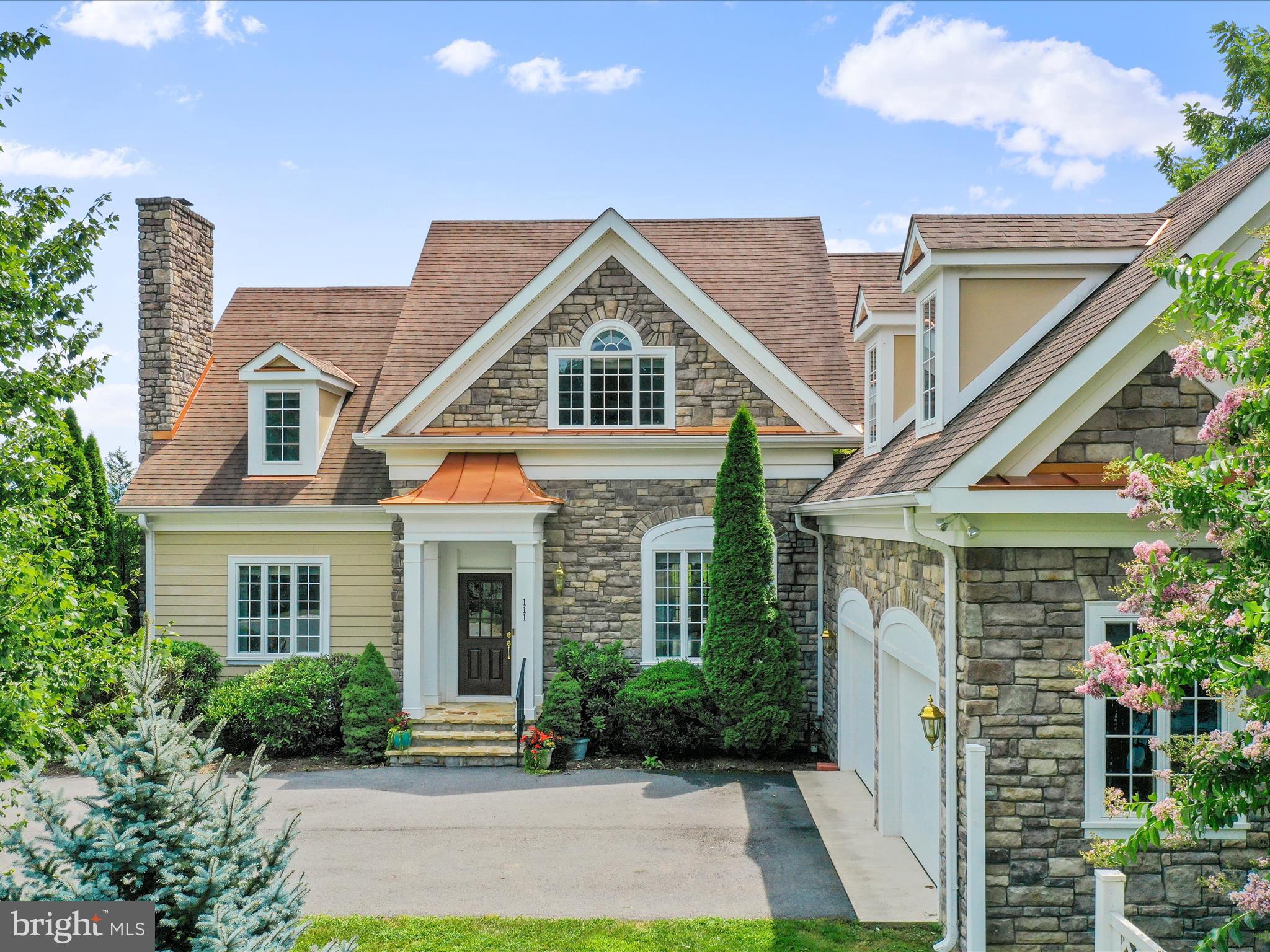 111 CHICKADEE COURT