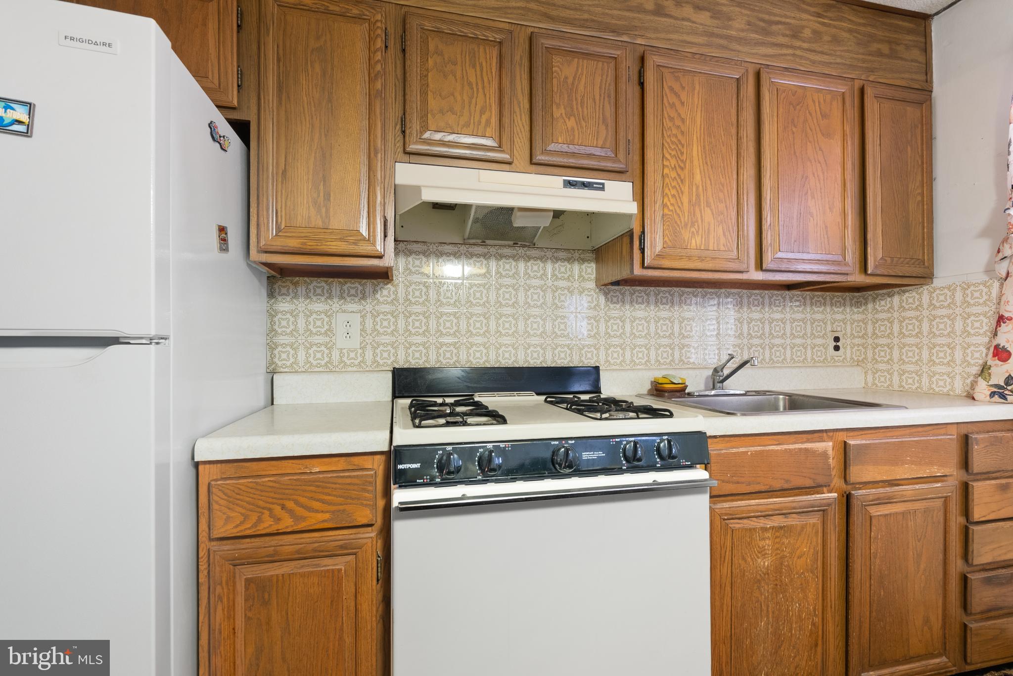 PASSYUNK SQUARE - Residential