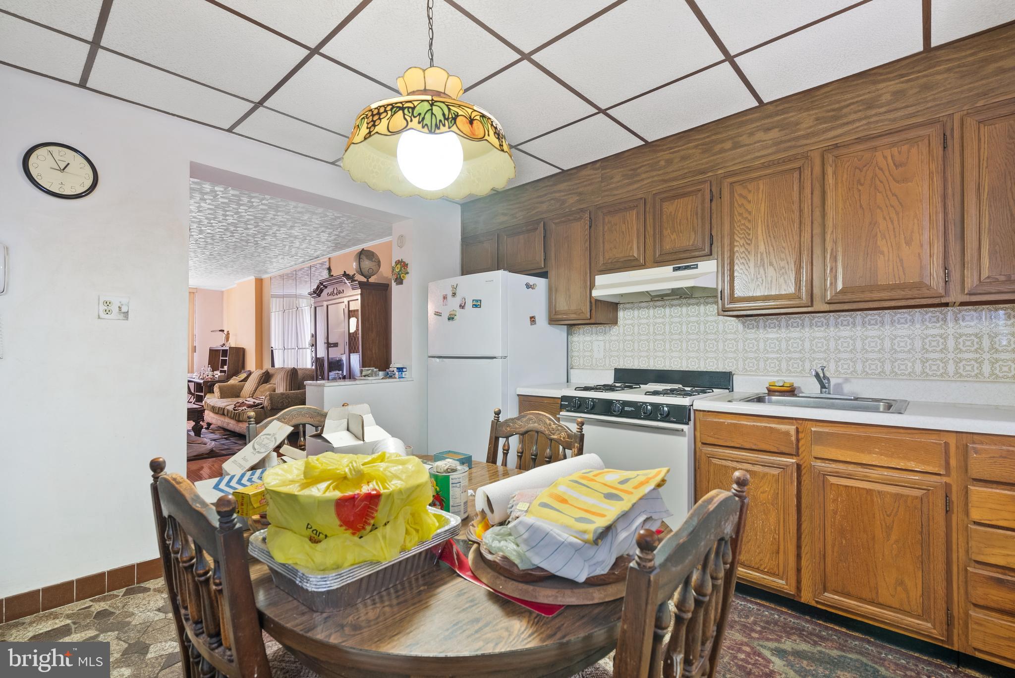 PASSYUNK SQUARE - Residential