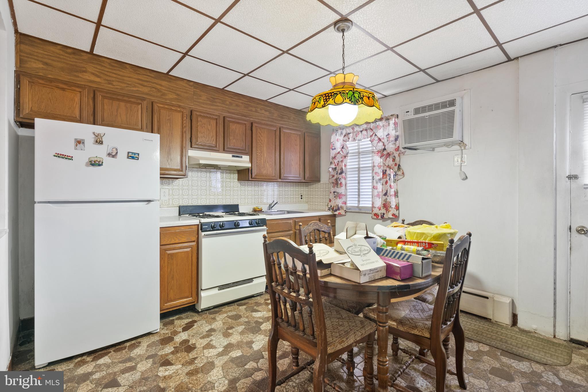 PASSYUNK SQUARE - Residential