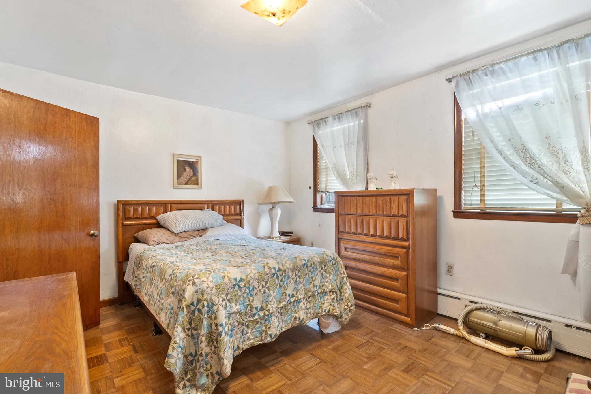 PASSYUNK SQUARE - Residential