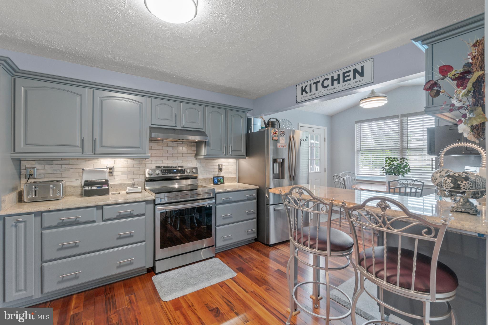 OAKHURST - Residential