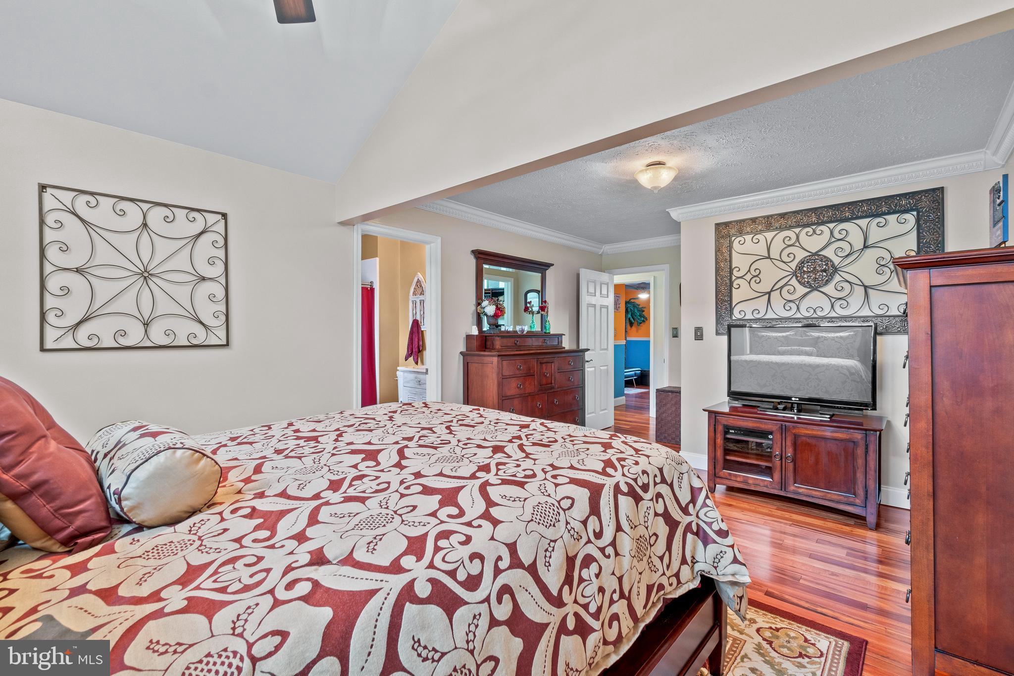 OAKHURST - Residential