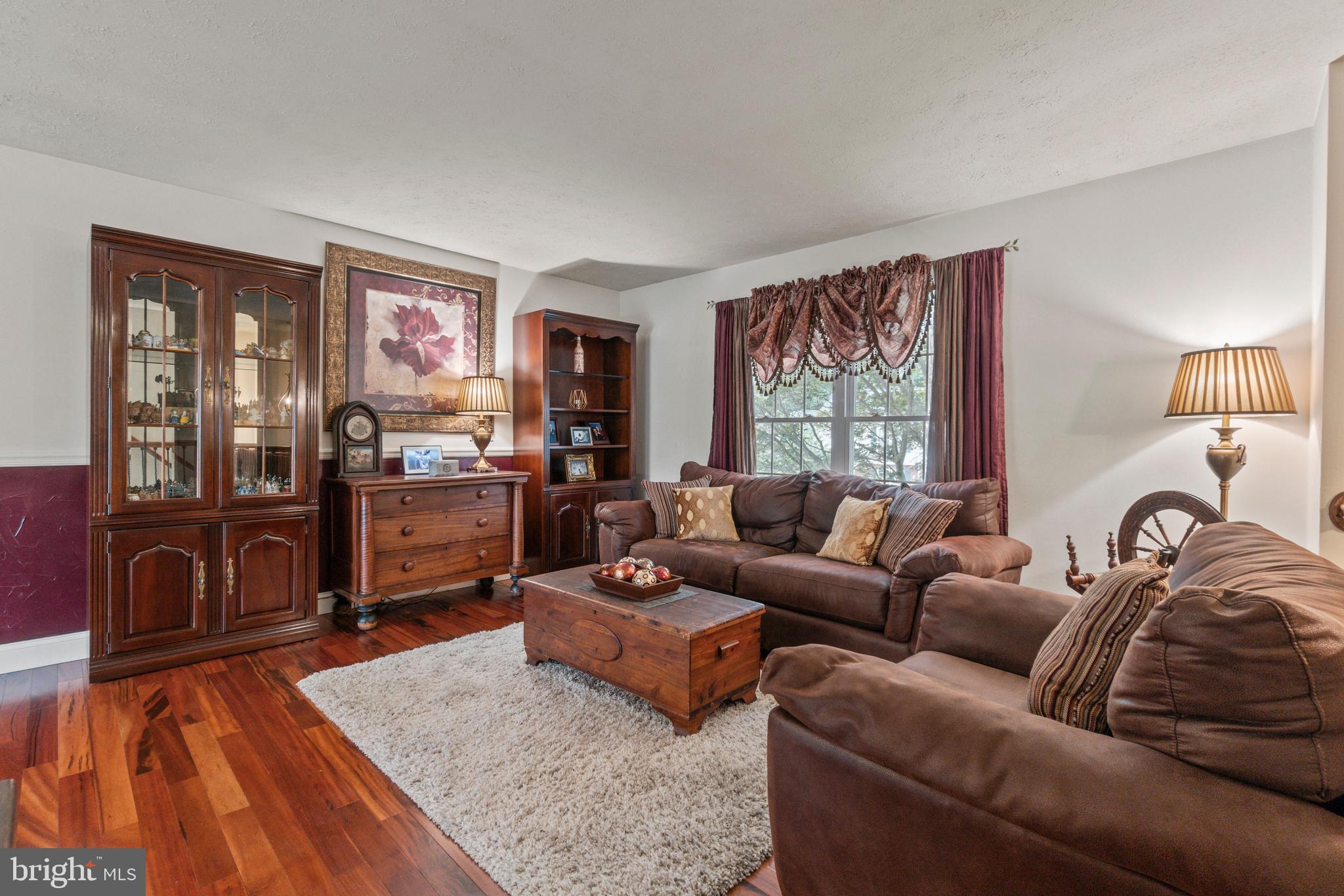 9717 HICKORYHURST DRIVE