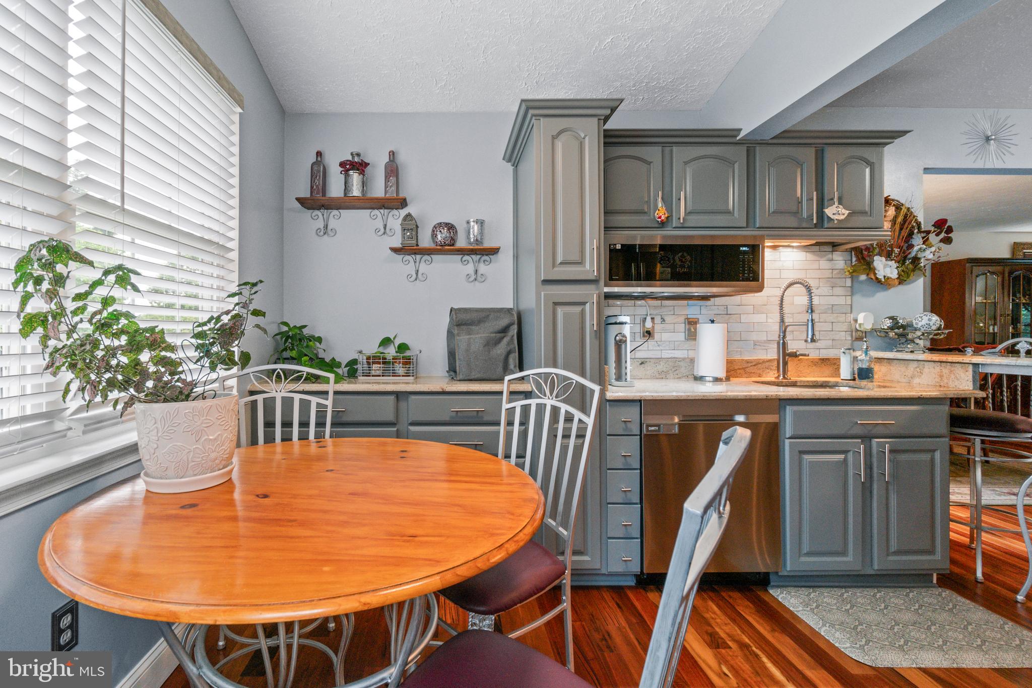 OAKHURST - Residential