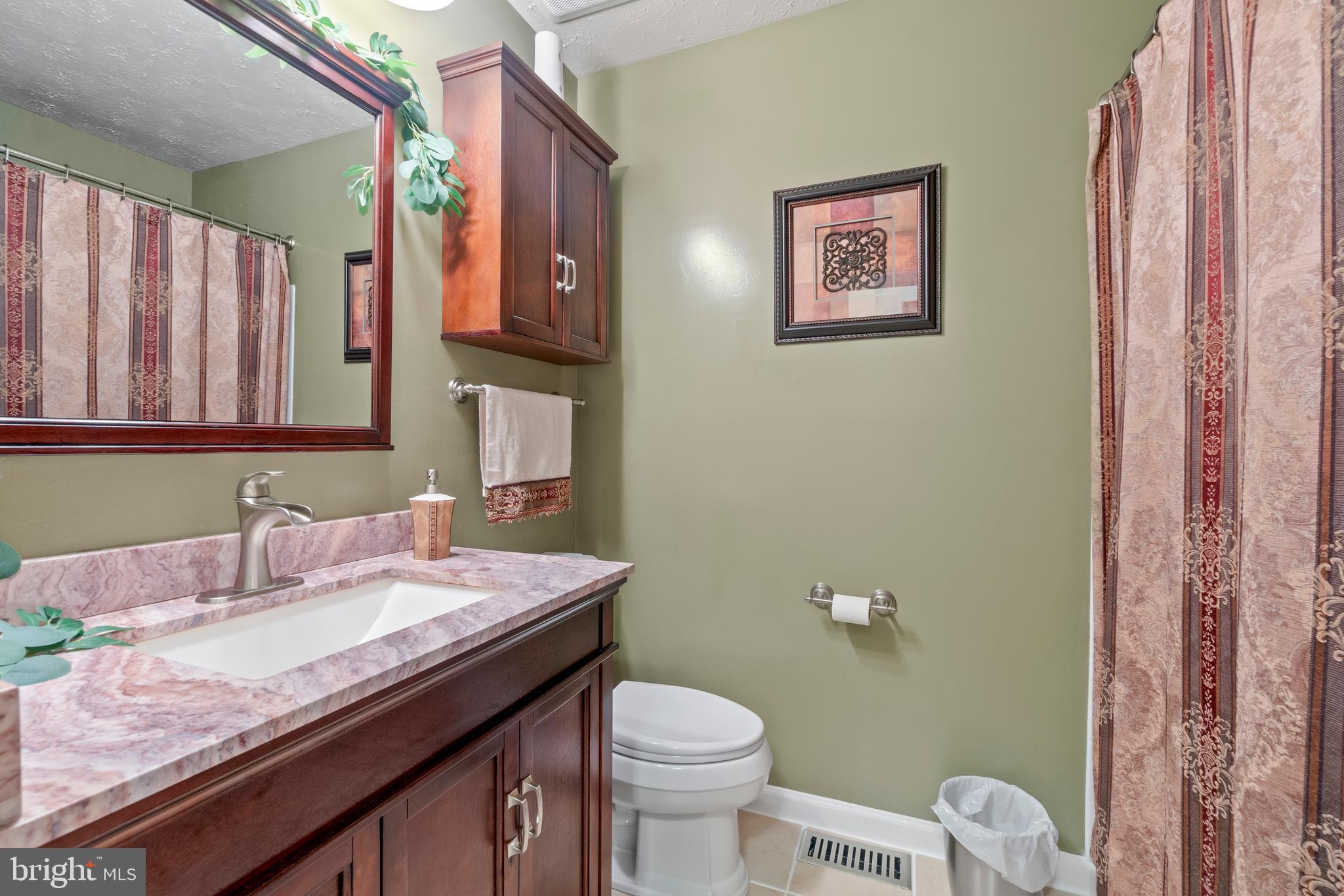 OAKHURST - Residential