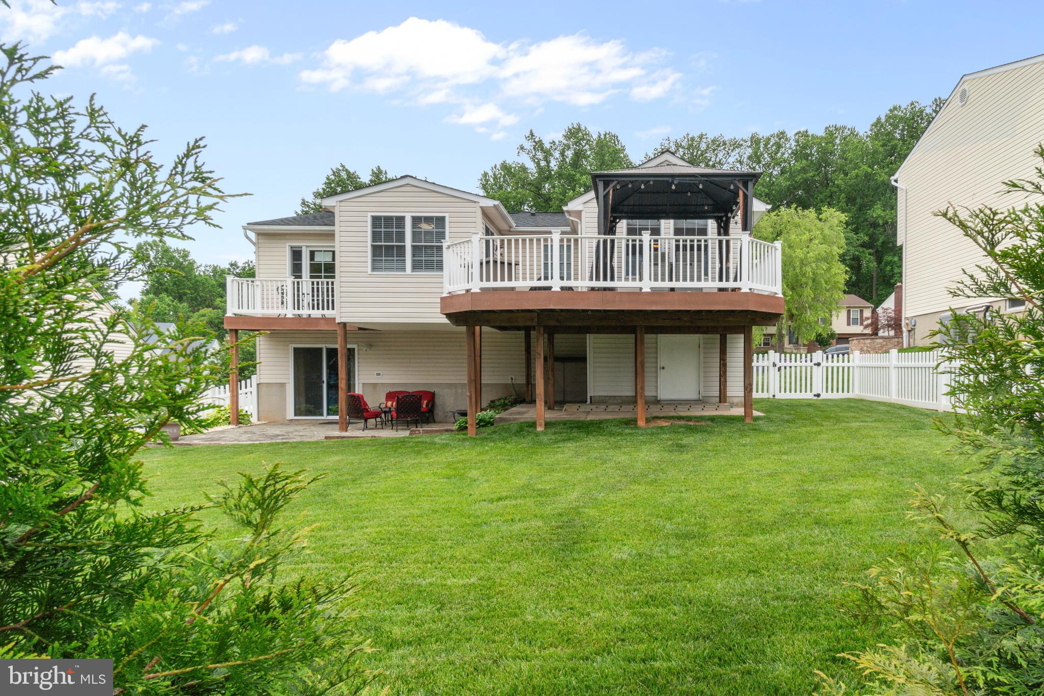 OAKHURST - Residential