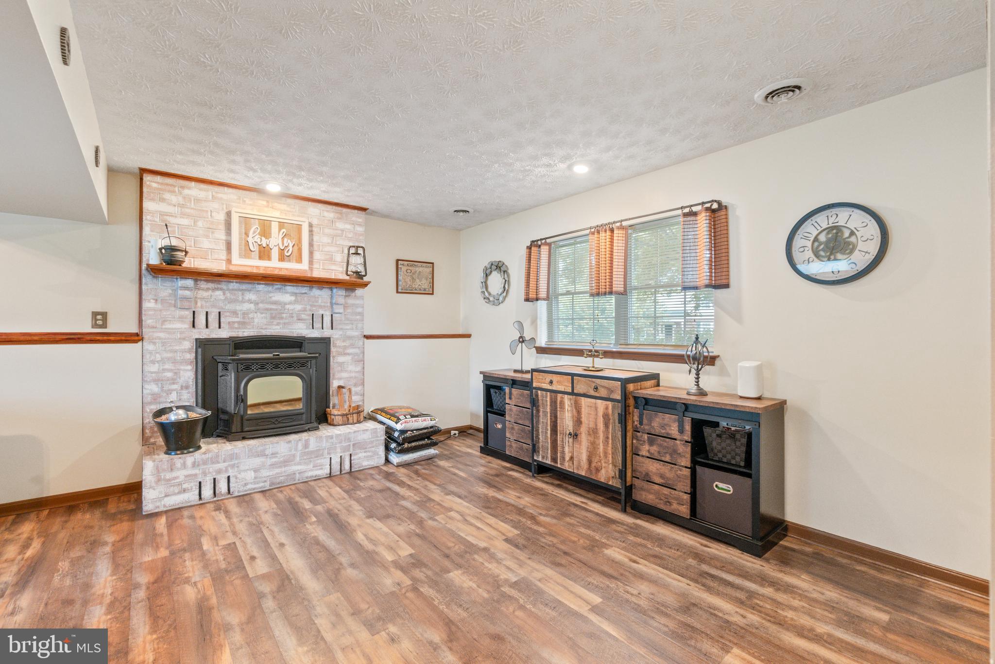 OAKHURST - Residential