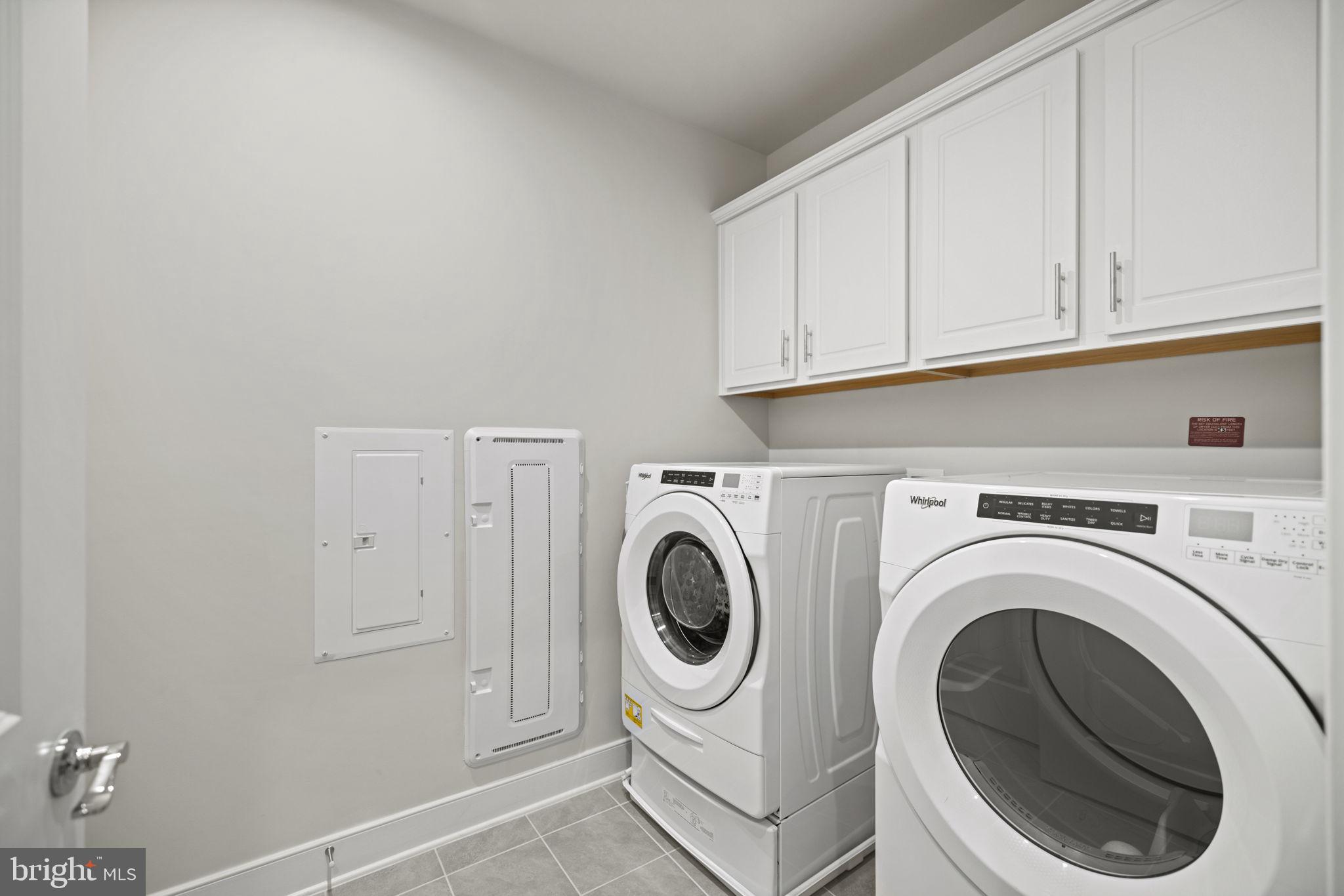 TOWER OAKS - Residential