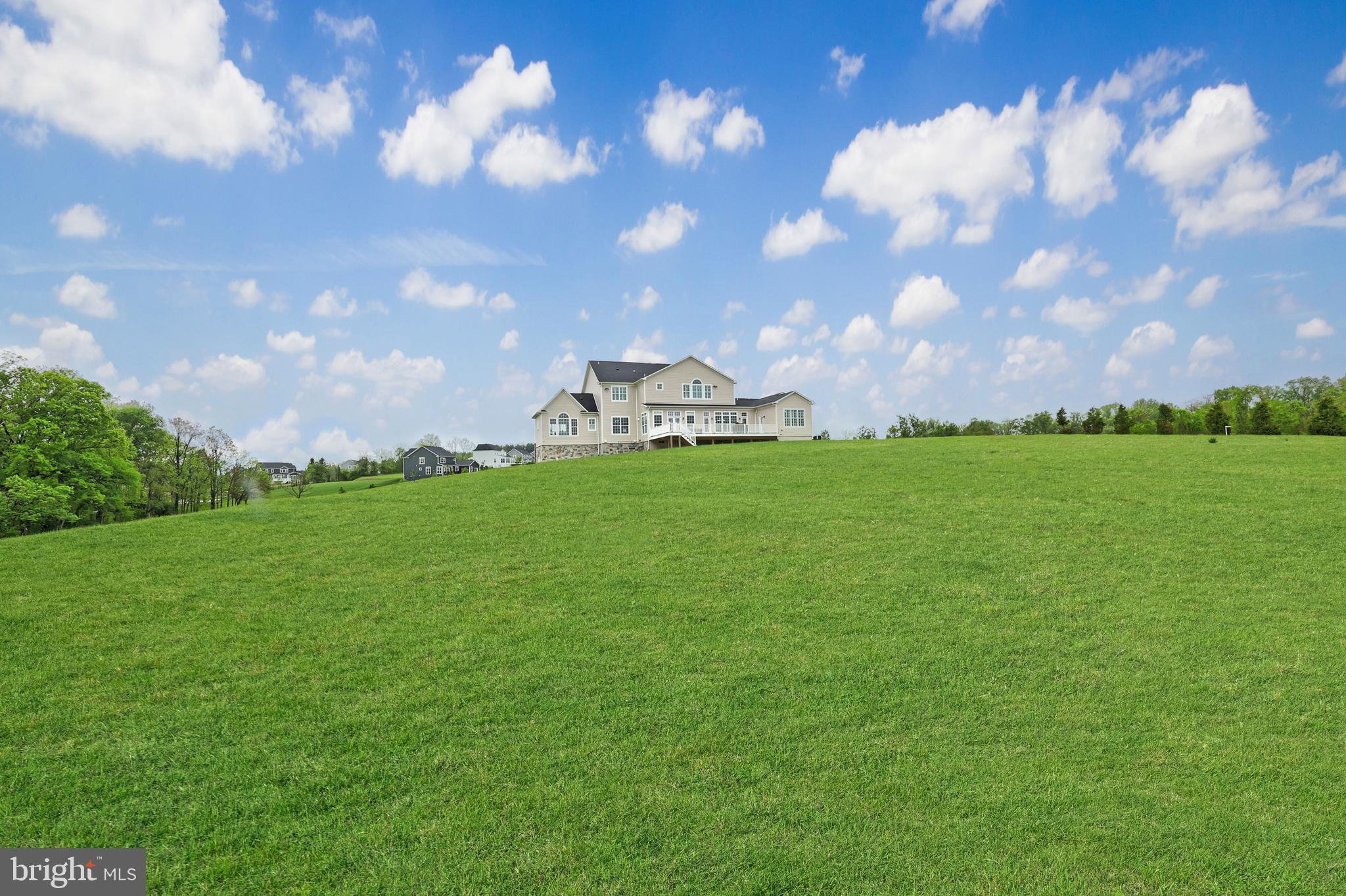 HUNT RIDGE PRESERVE - Residential