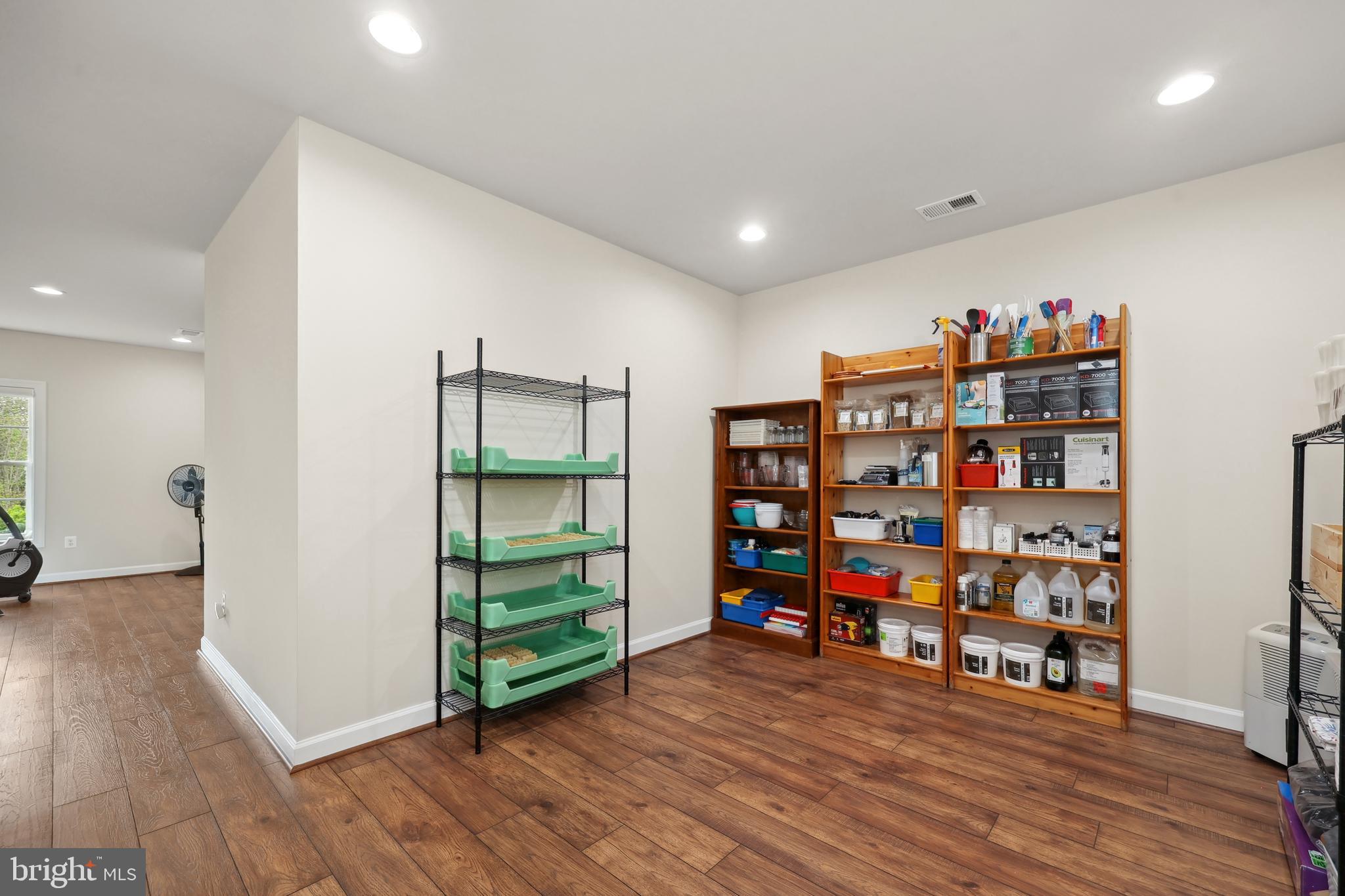 HUNT RIDGE PRESERVE - Residential