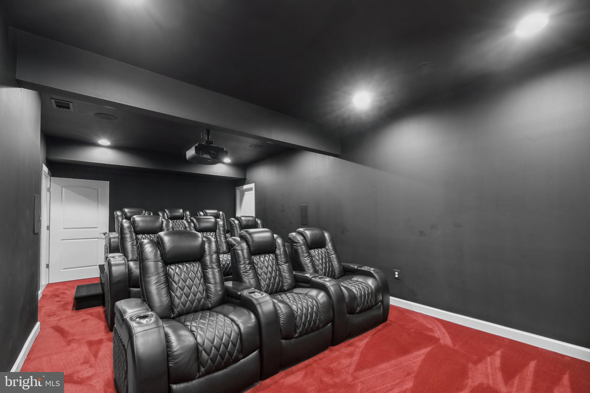 HUNT RIDGE PRESERVE - Residential