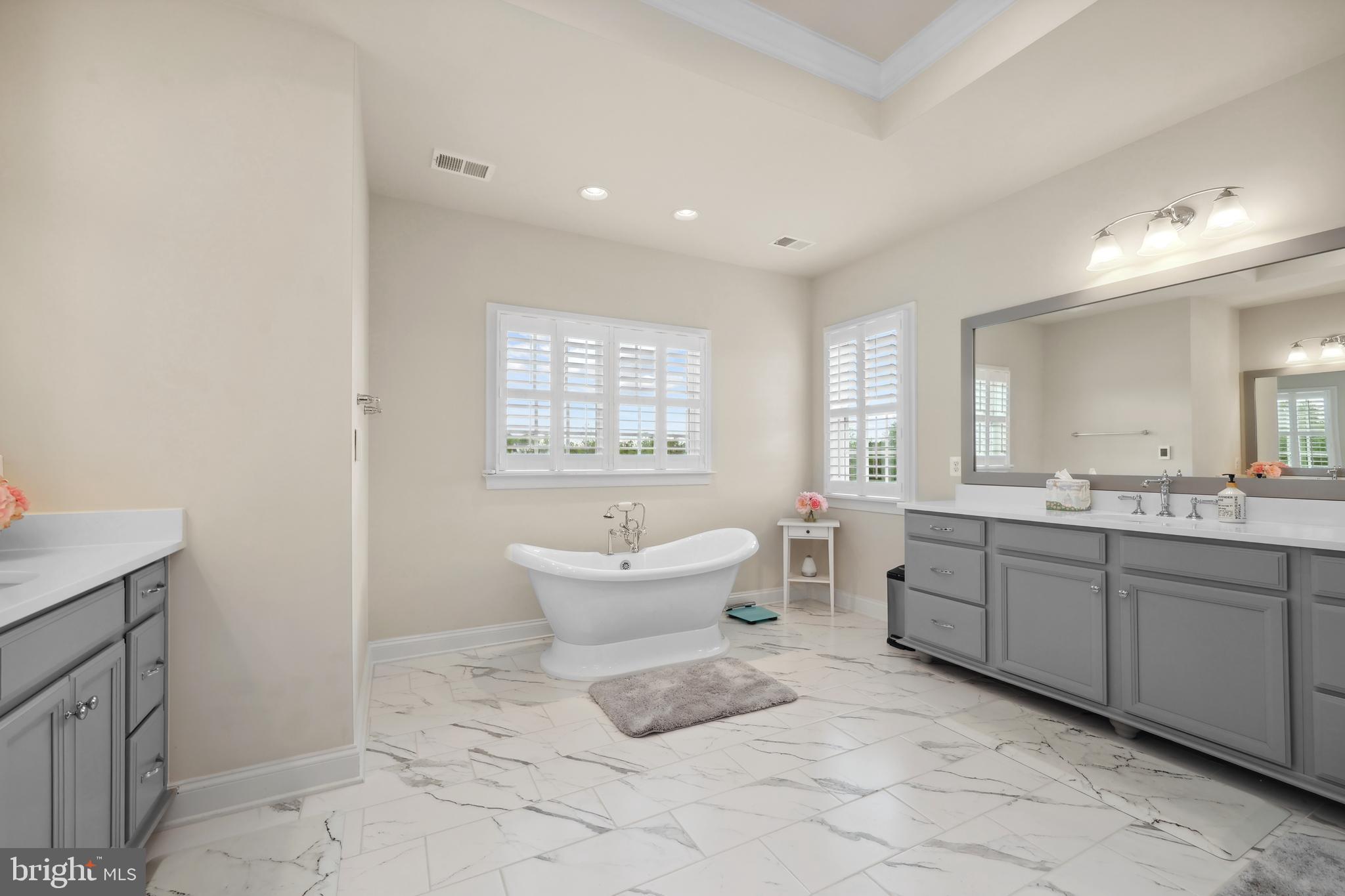 HUNT RIDGE PRESERVE - Residential