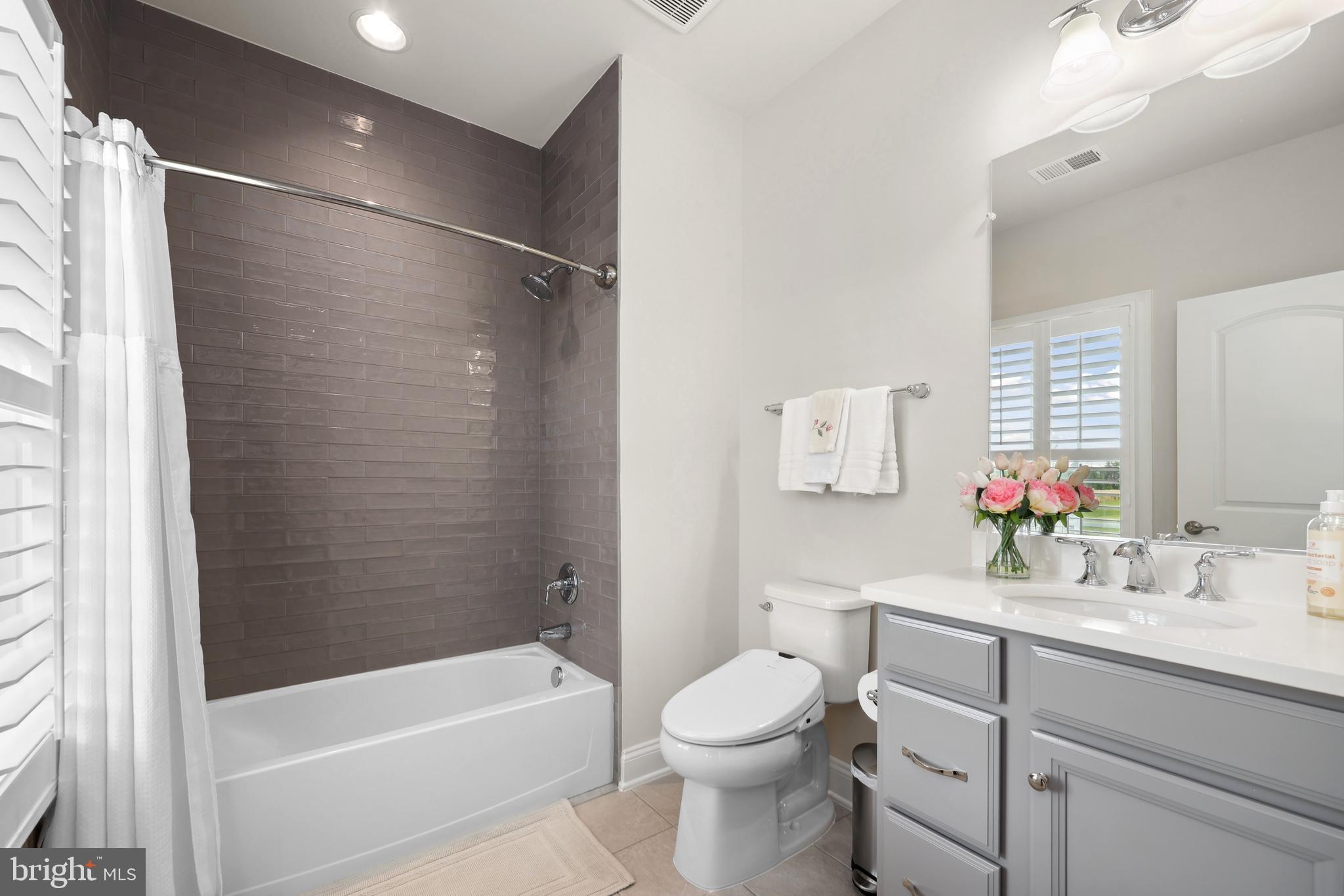 HUNT RIDGE PRESERVE - Residential