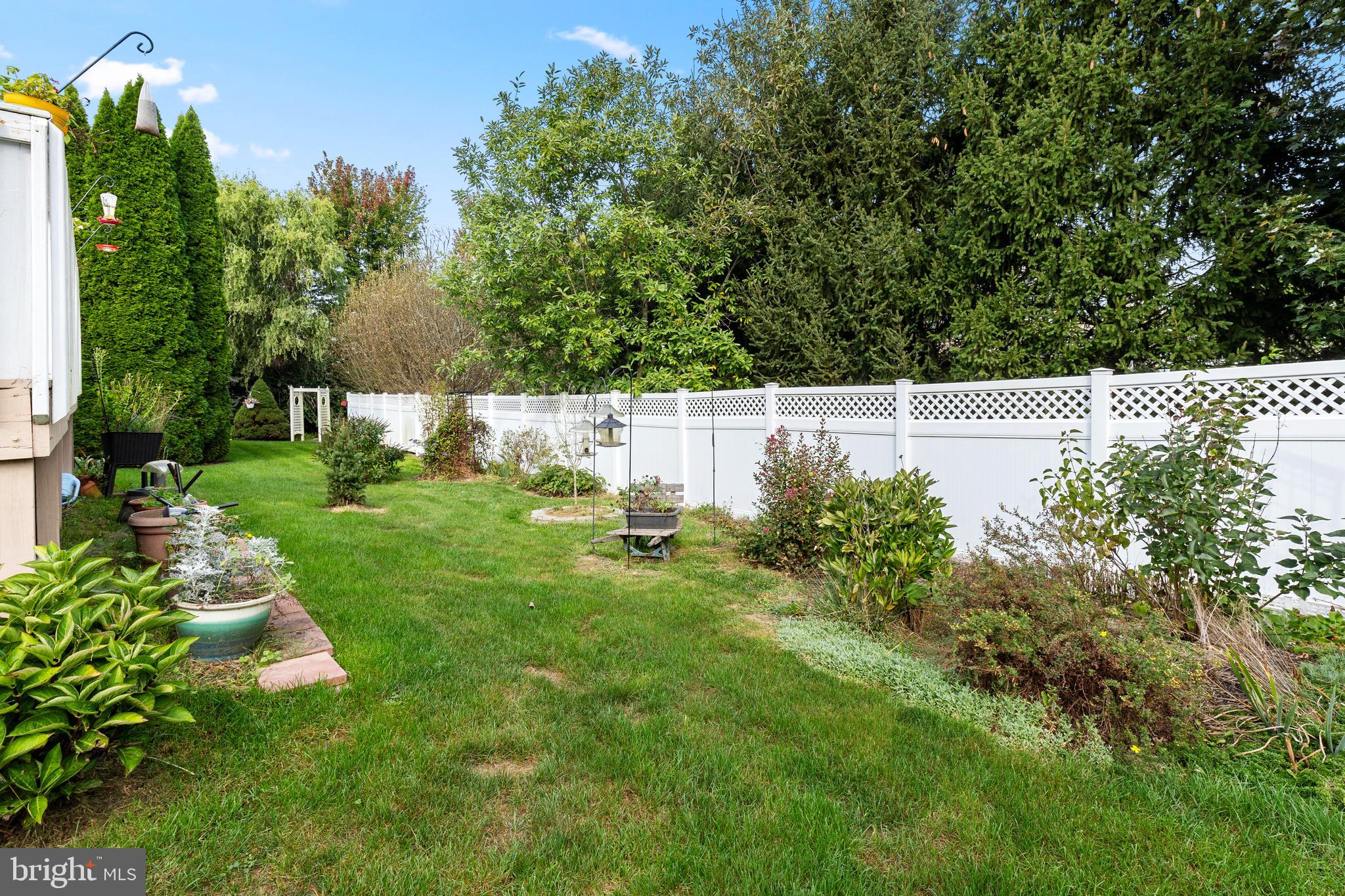 WILLOW CREEK - Residential