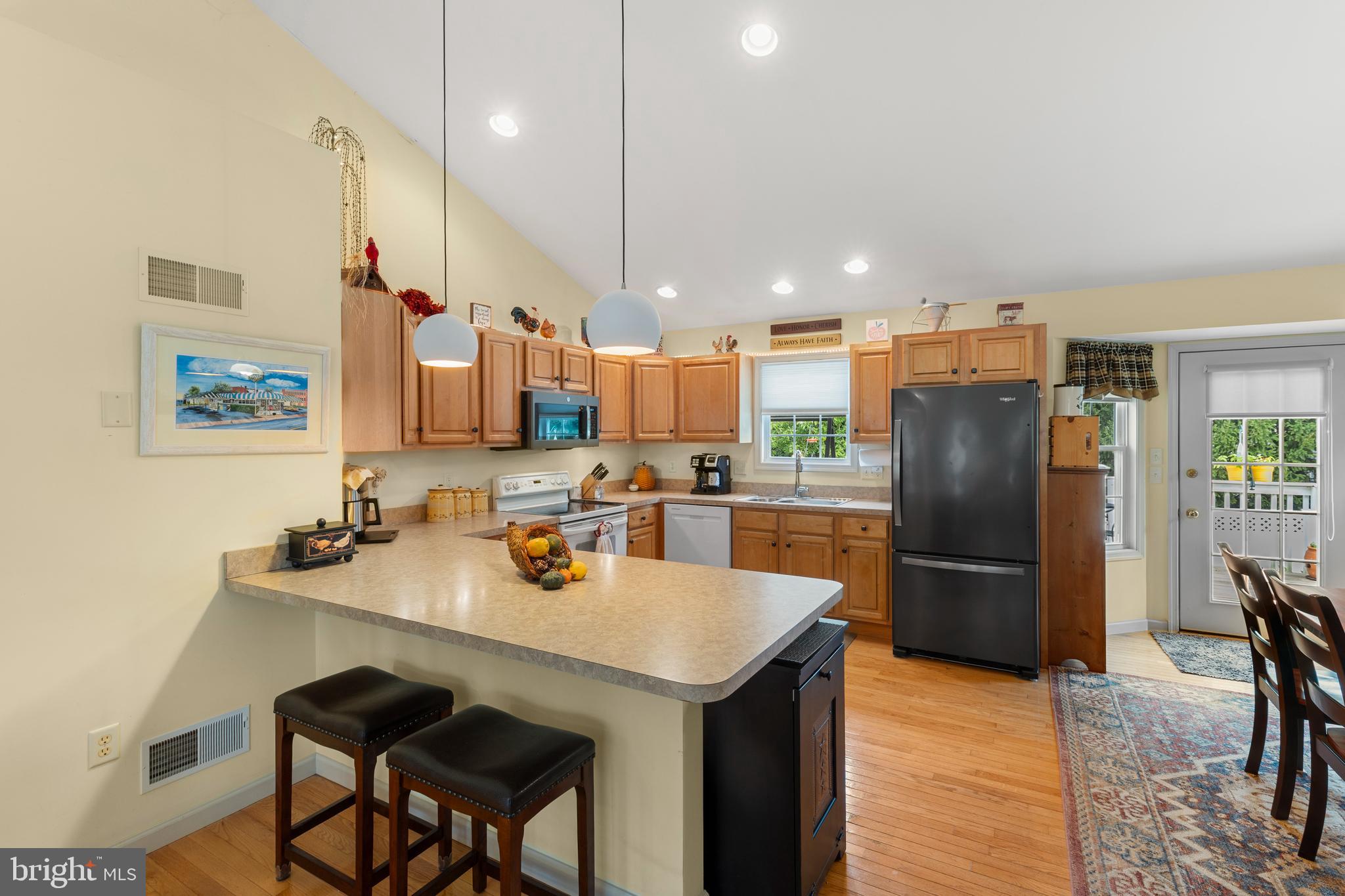 WILLOW CREEK - Residential