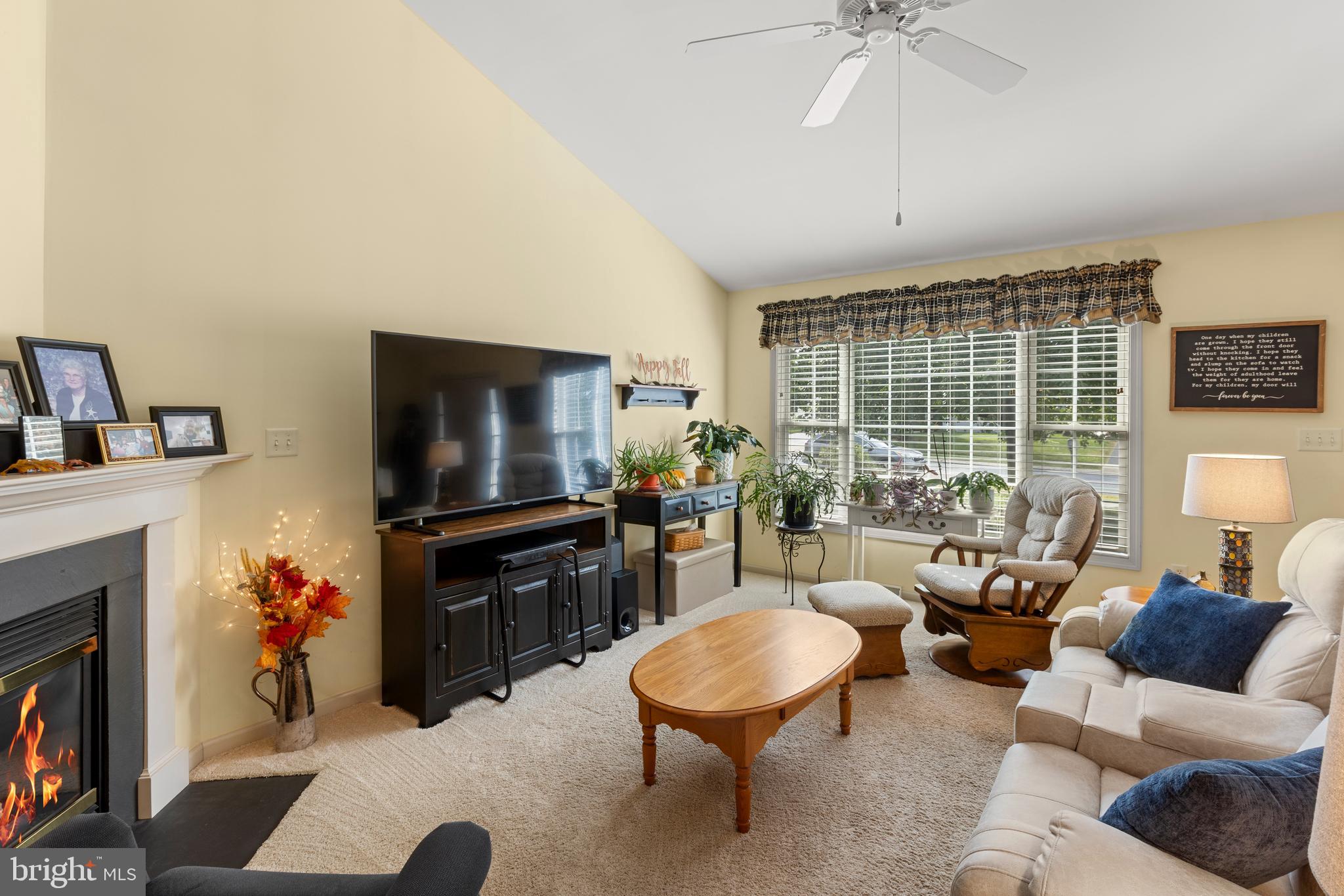 1267 WILLOW CREEK DRIVE