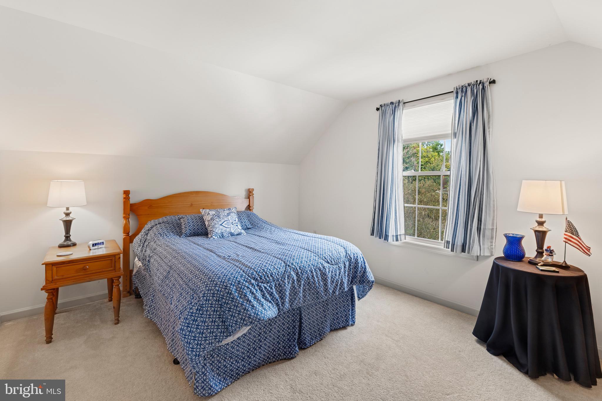 WILLOW CREEK - Residential