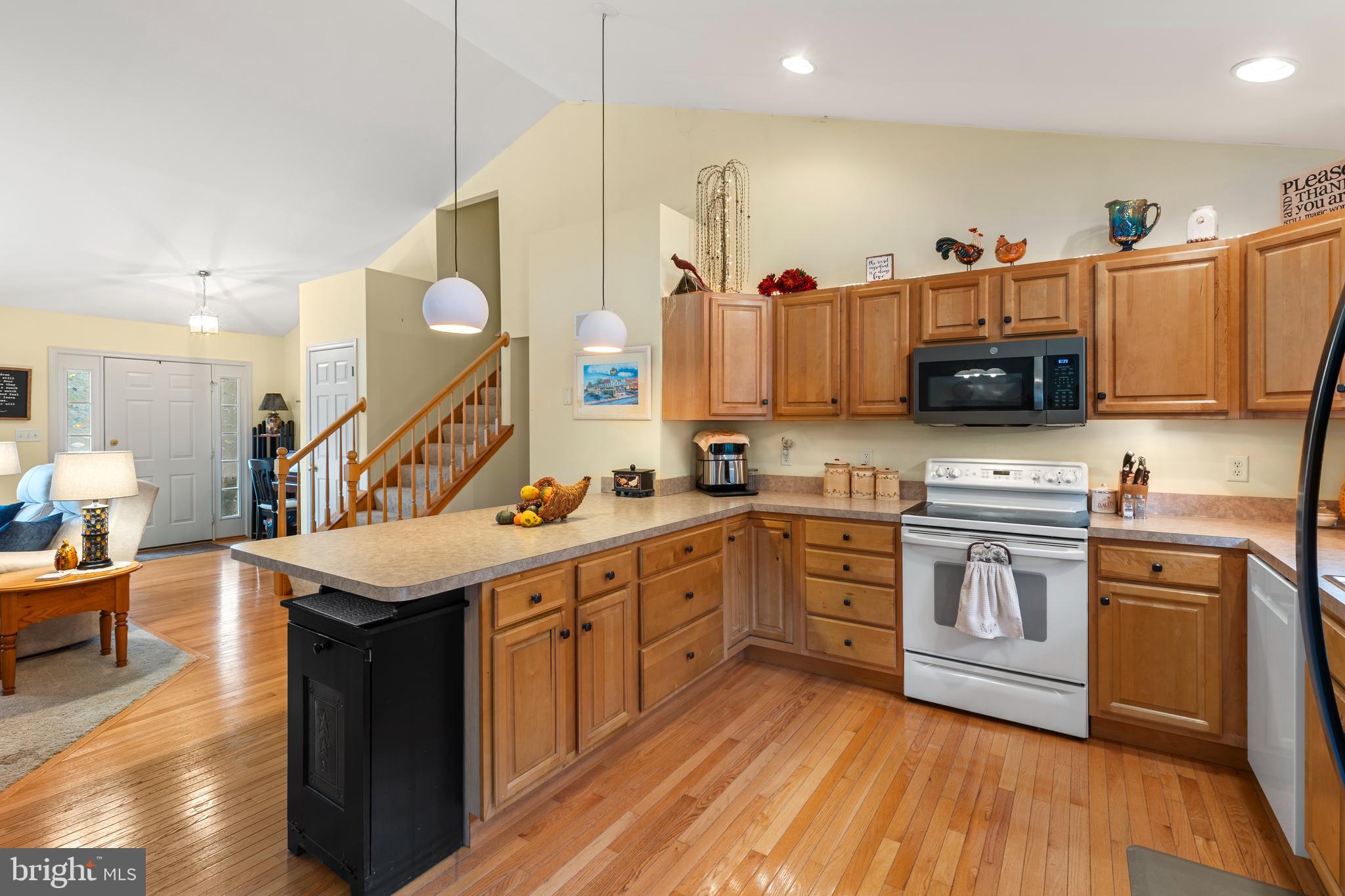 WILLOW CREEK - Residential