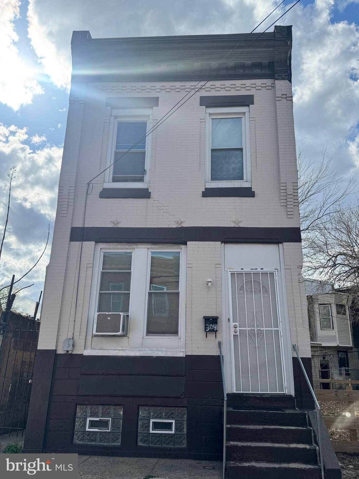 Great income producing 3 Bedroom 1 Bathroom property in Philadelphia. Houses in good condition and is rental with a Private tenant paying $1470/month PHA tenant. All occupied properties will be sold with tenants in place. The properties have lead tests, rental licenses and are in good condition. All offers will be presented. Properties are sold in as-is condition. . Proof of funds are required with all offers. All offers will be presented and must be in writing. This is part of a 24 Property package, that is rented and managed, properties are in good condition and this package is a nice long term investment. A full agreement of sale and Proof of funds is required, and with agreeable terms and conditions, a 10 day due diligence will be granted to buyer with a full property tour. These rental homes will offer a good yield as Philadelphia continues to build momentum. All offers must be present before tour and due diligence.