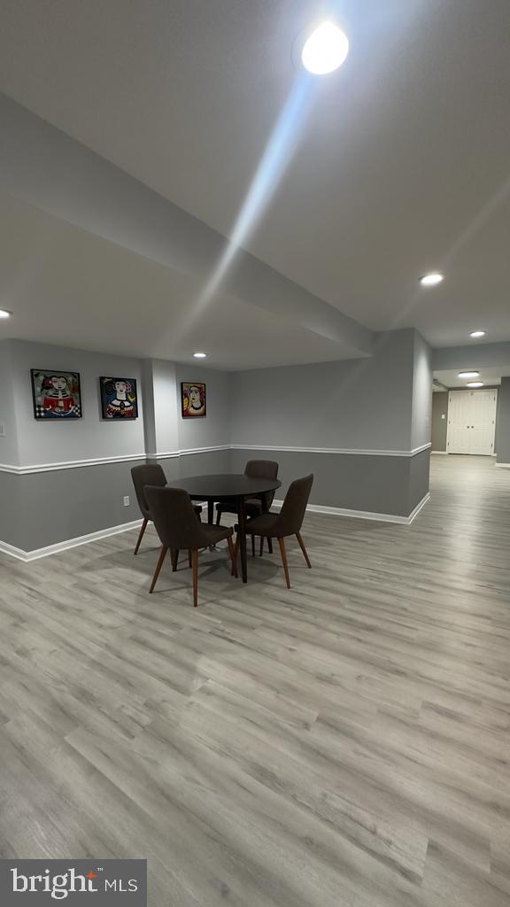 POTOMAC OUTSIDE - Residential