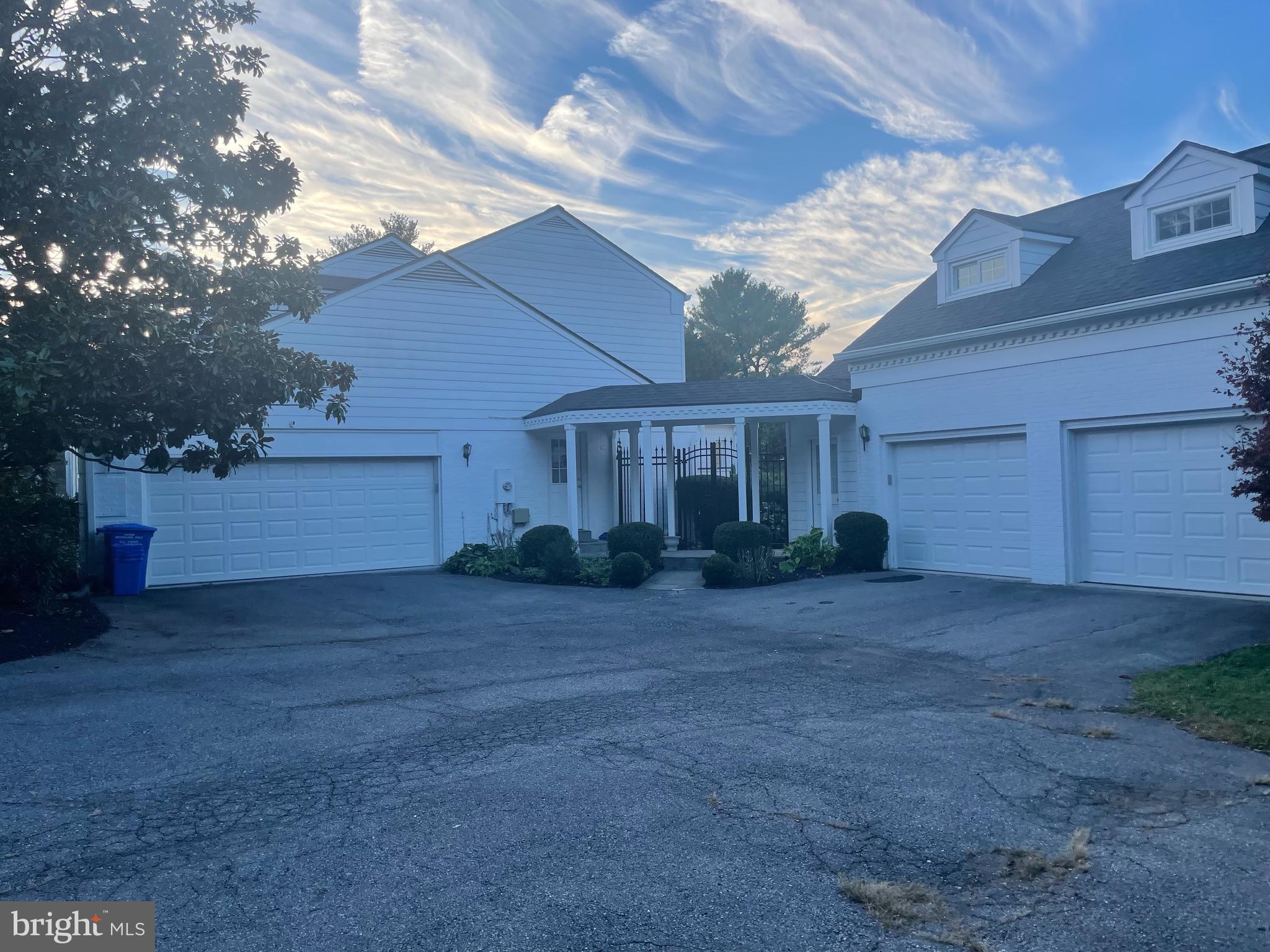 POTOMAC OUTSIDE - Residential