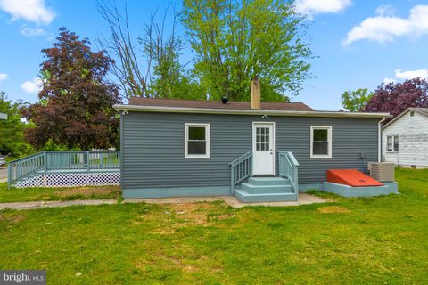 Tiny photo for 7 Meadowview Avenue, PENNSVILLE, NJ 08070 (MLS # NJSA2018954)
