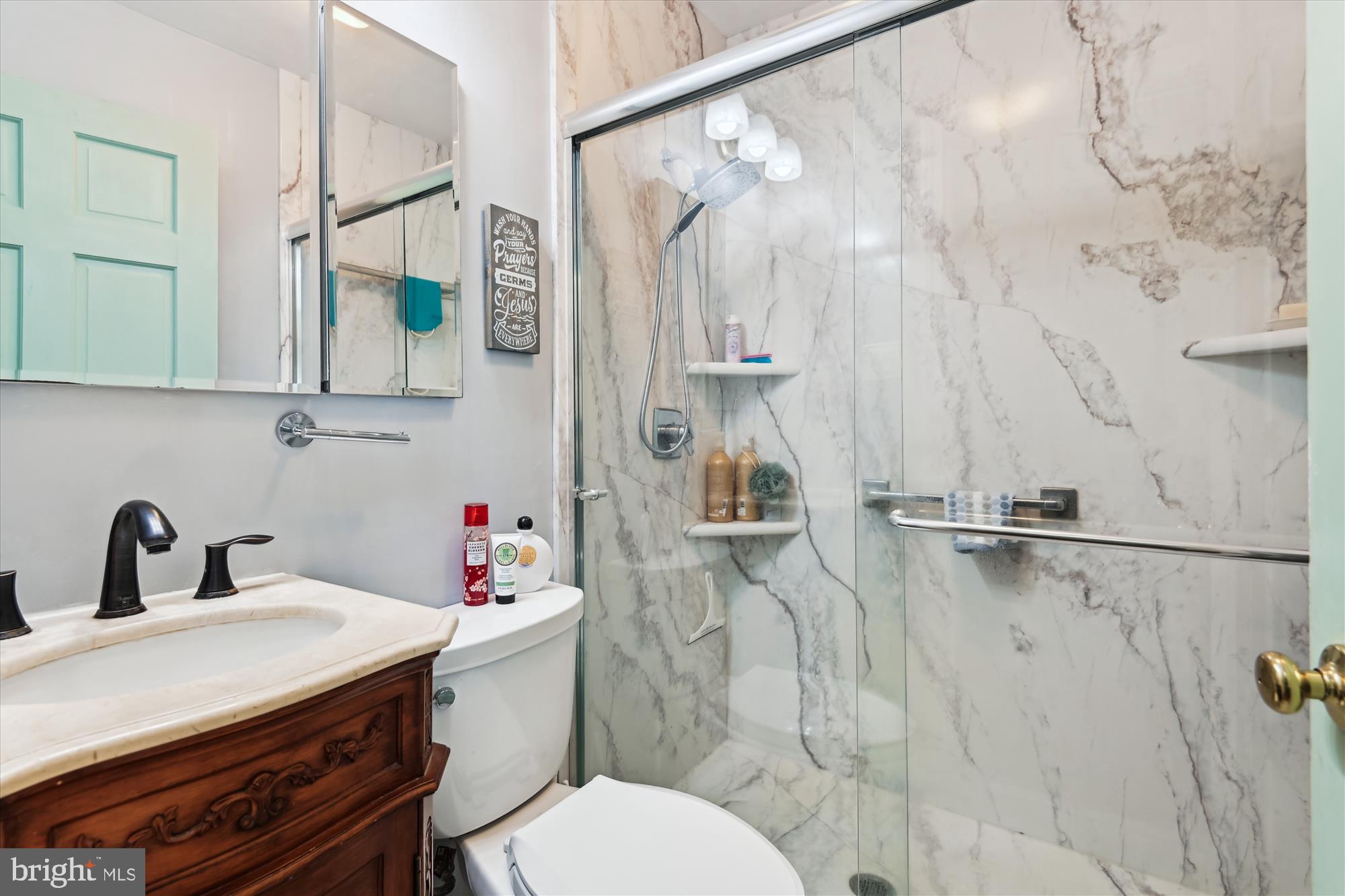 COLUMBIA BEACH - Residential