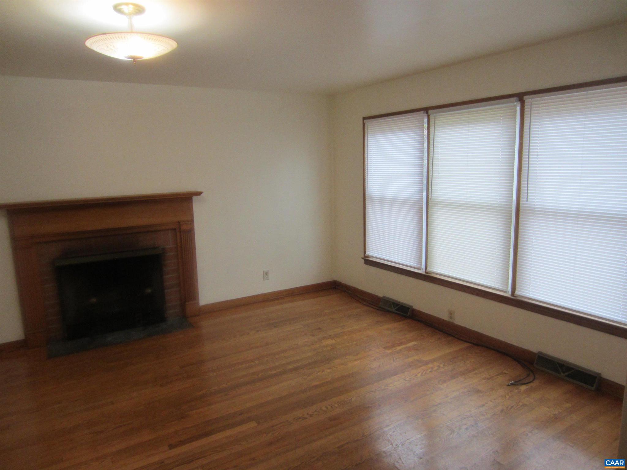 UNKNOWN - Residential Lease