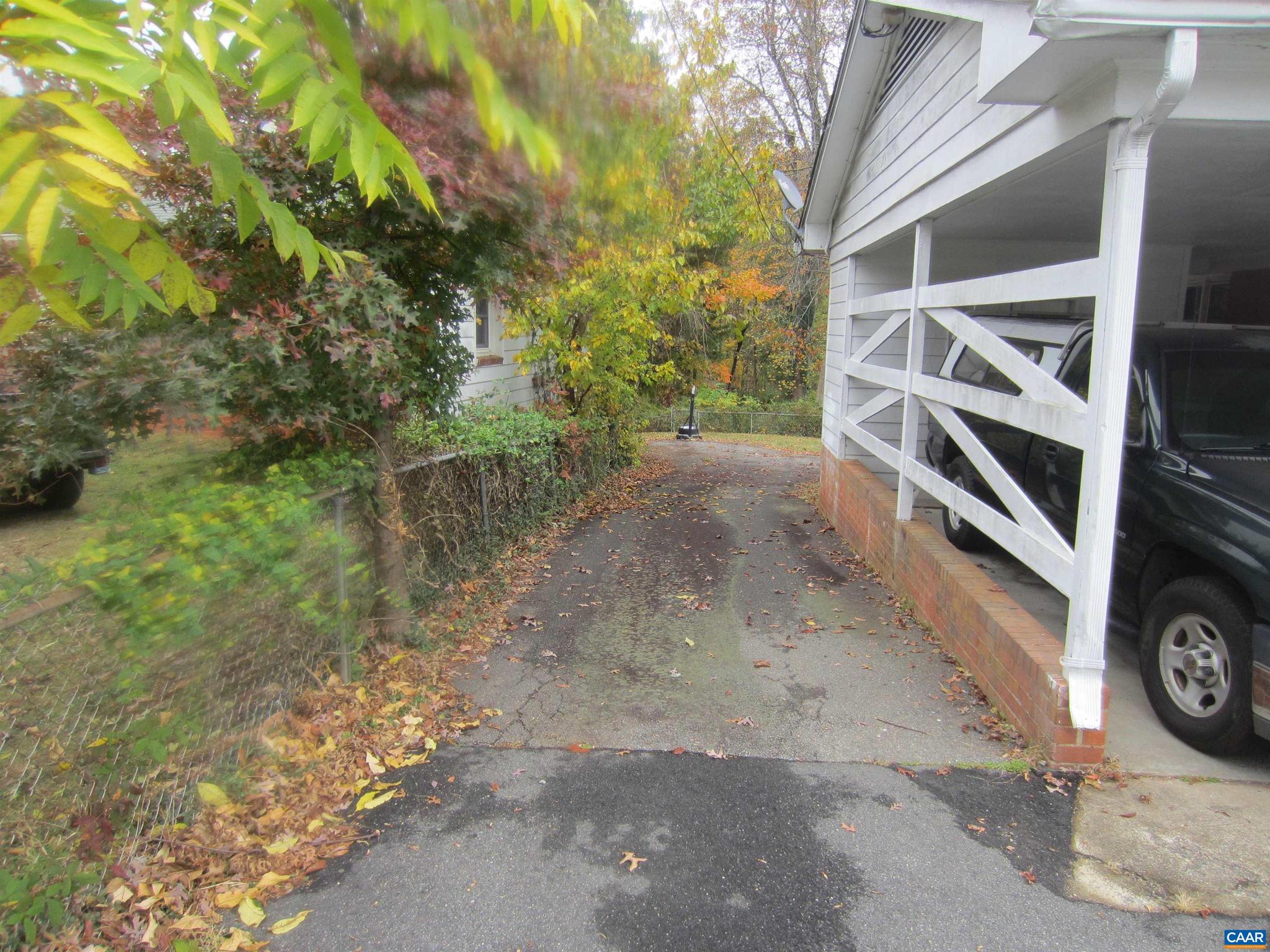 UNKNOWN - Residential Lease