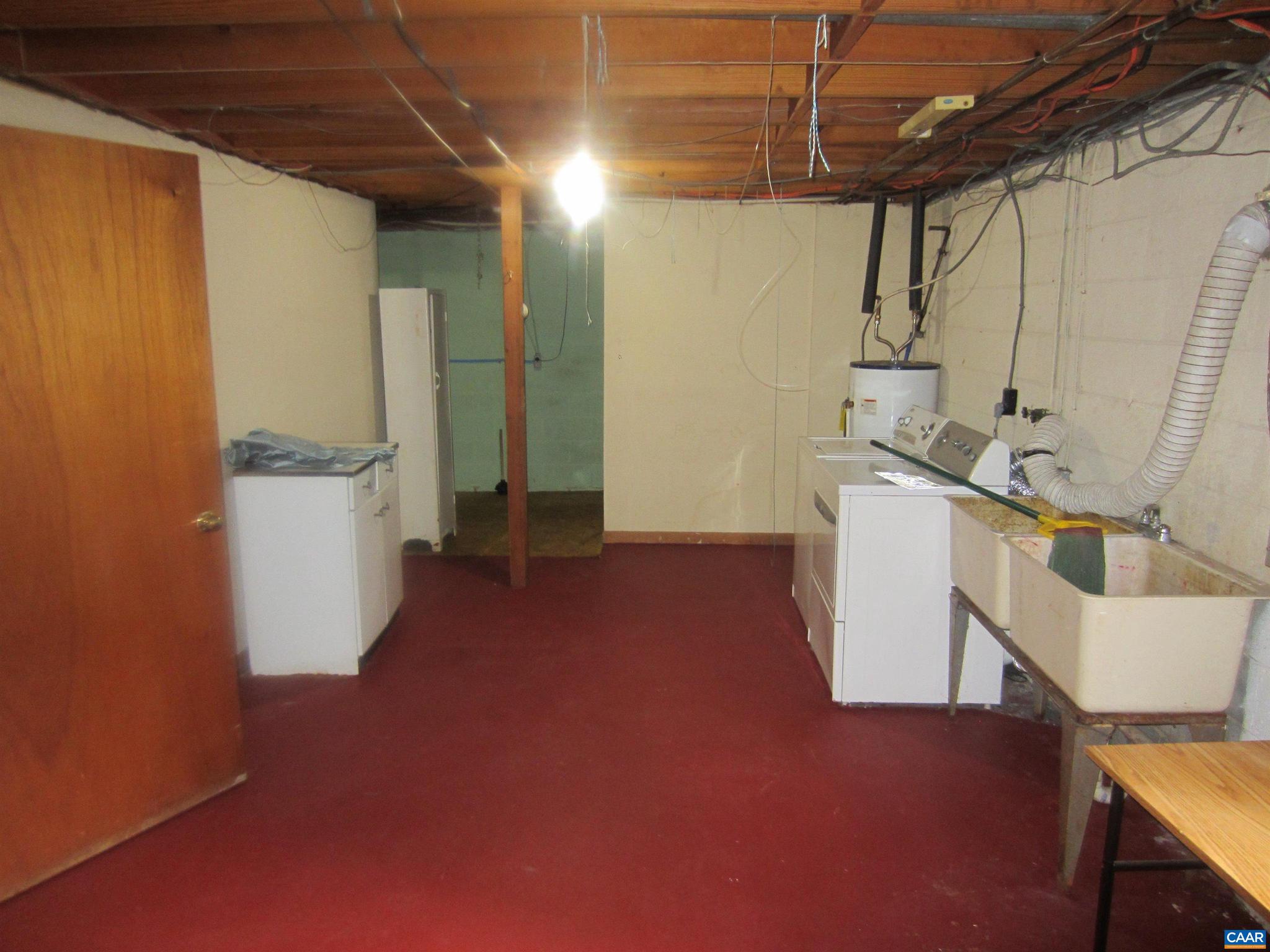 UNKNOWN - Residential Lease