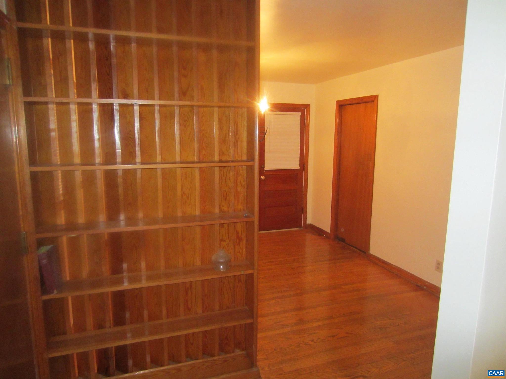 UNKNOWN - Residential Lease