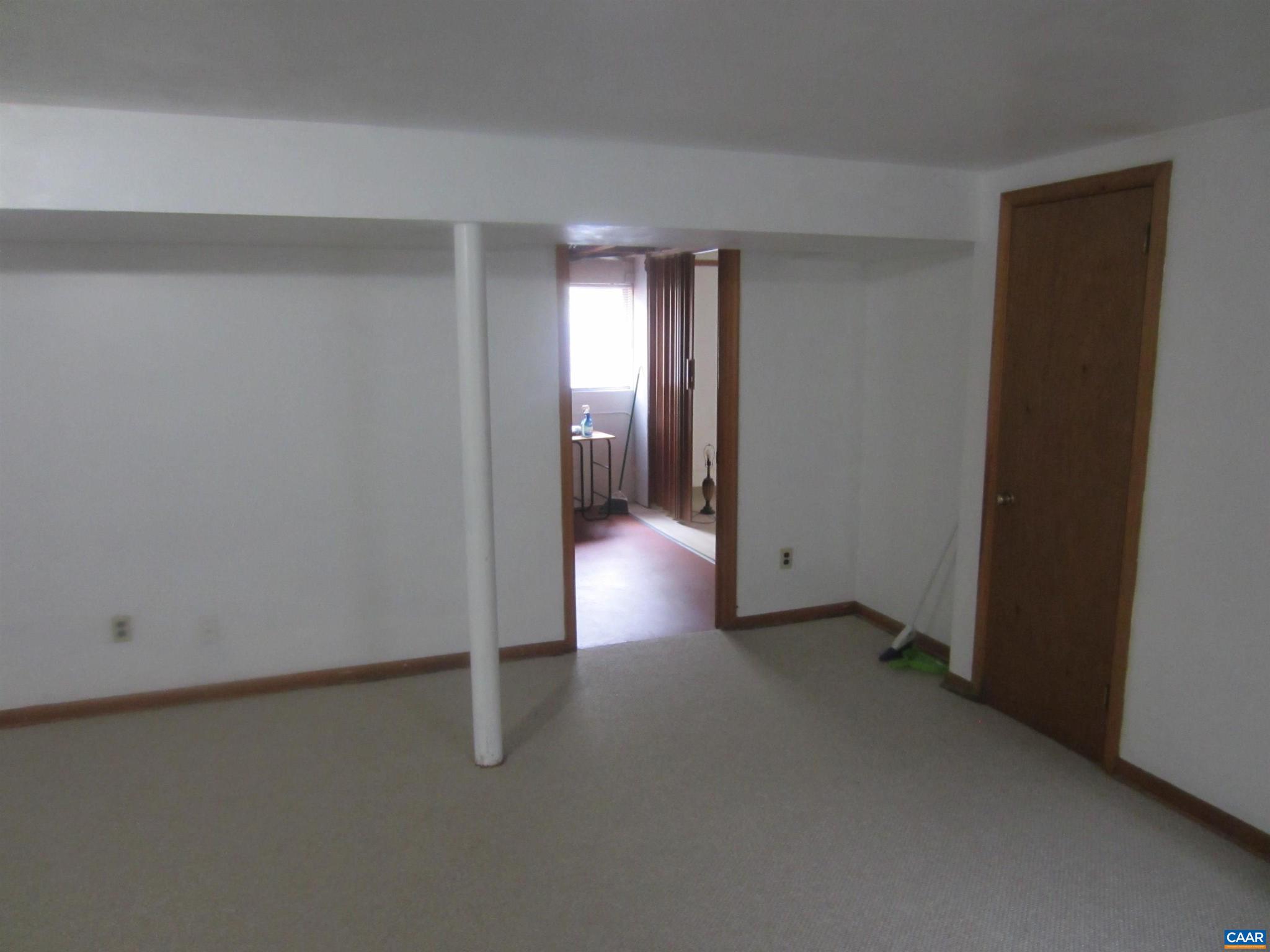 UNKNOWN - Residential Lease