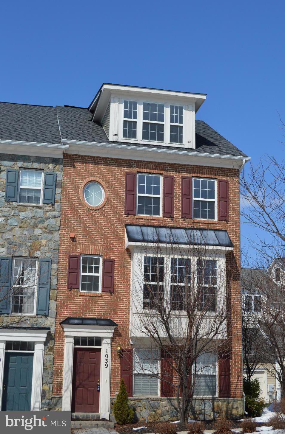 KING FARM BAILEYS COMMON - Residential Lease