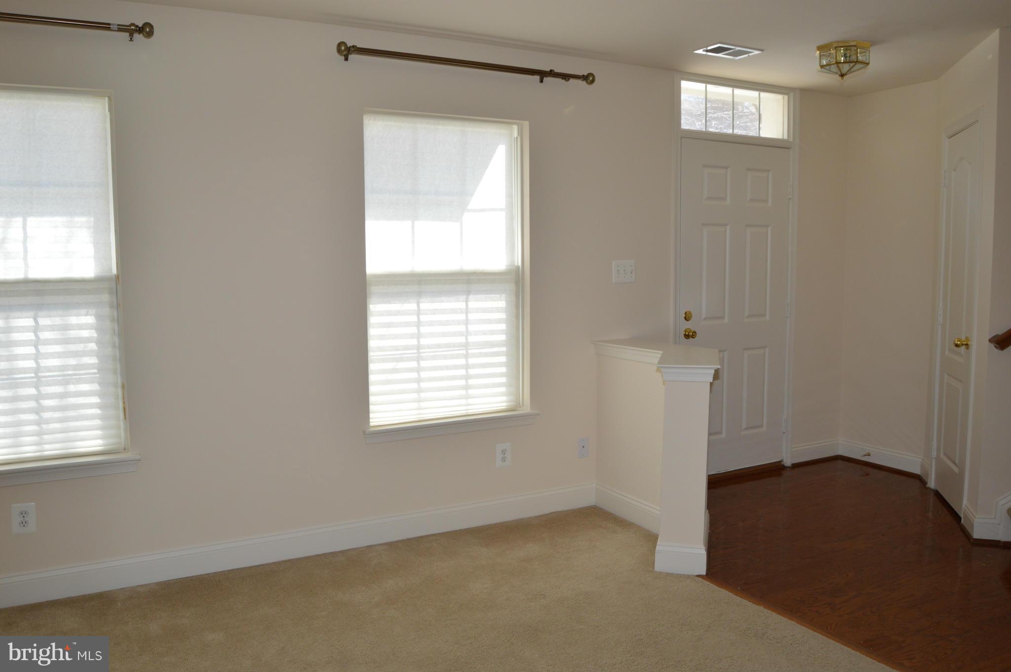 KING FARM BAILEYS COMMON - Residential Lease