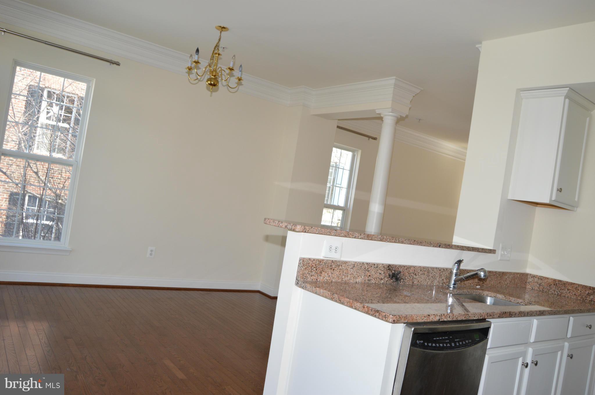 KING FARM BAILEYS COMMON - Residential Lease