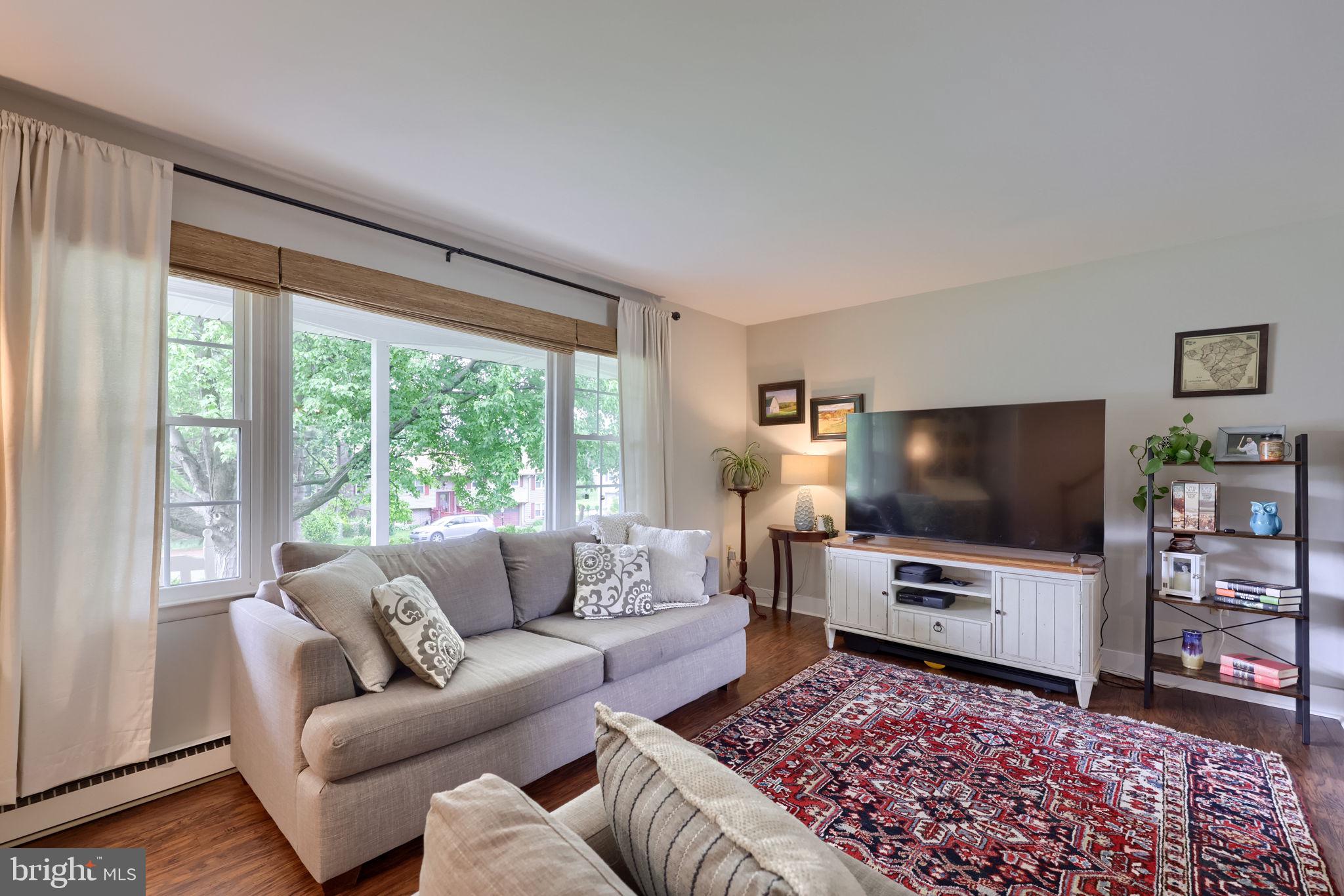 1019 DEVONSHIRE ROAD