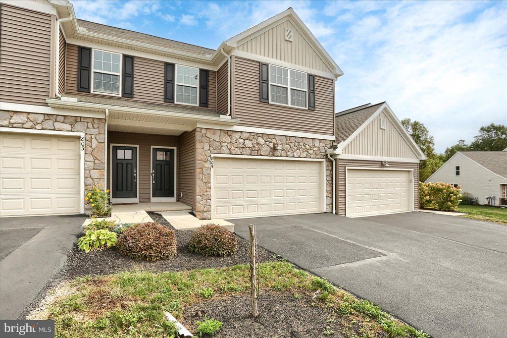 Photo of 805 Anthony Drive, HARRISBURG, PA 17111 (MLS # PADA2050216)