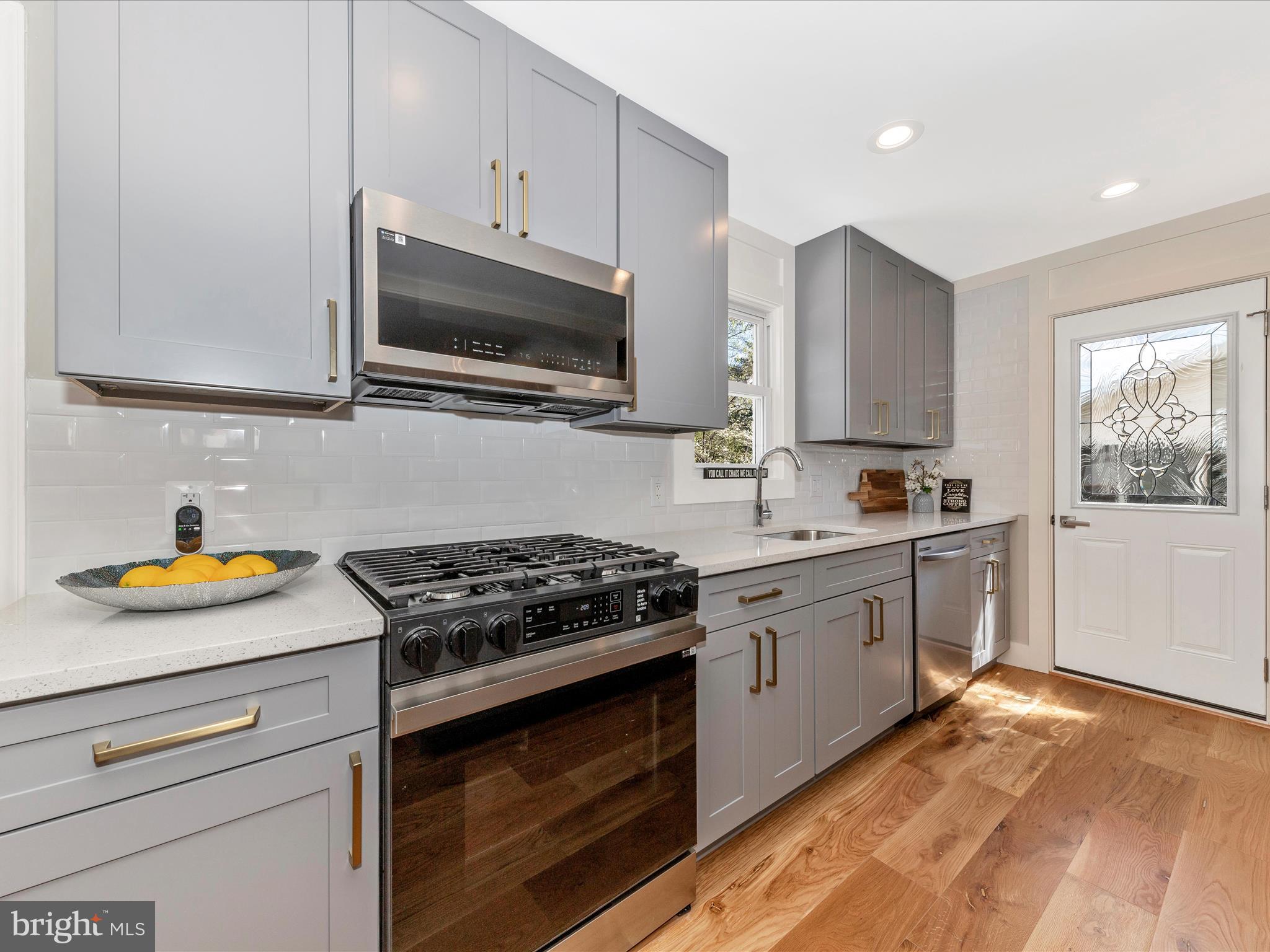 LAYHILL SOUTH - Residential