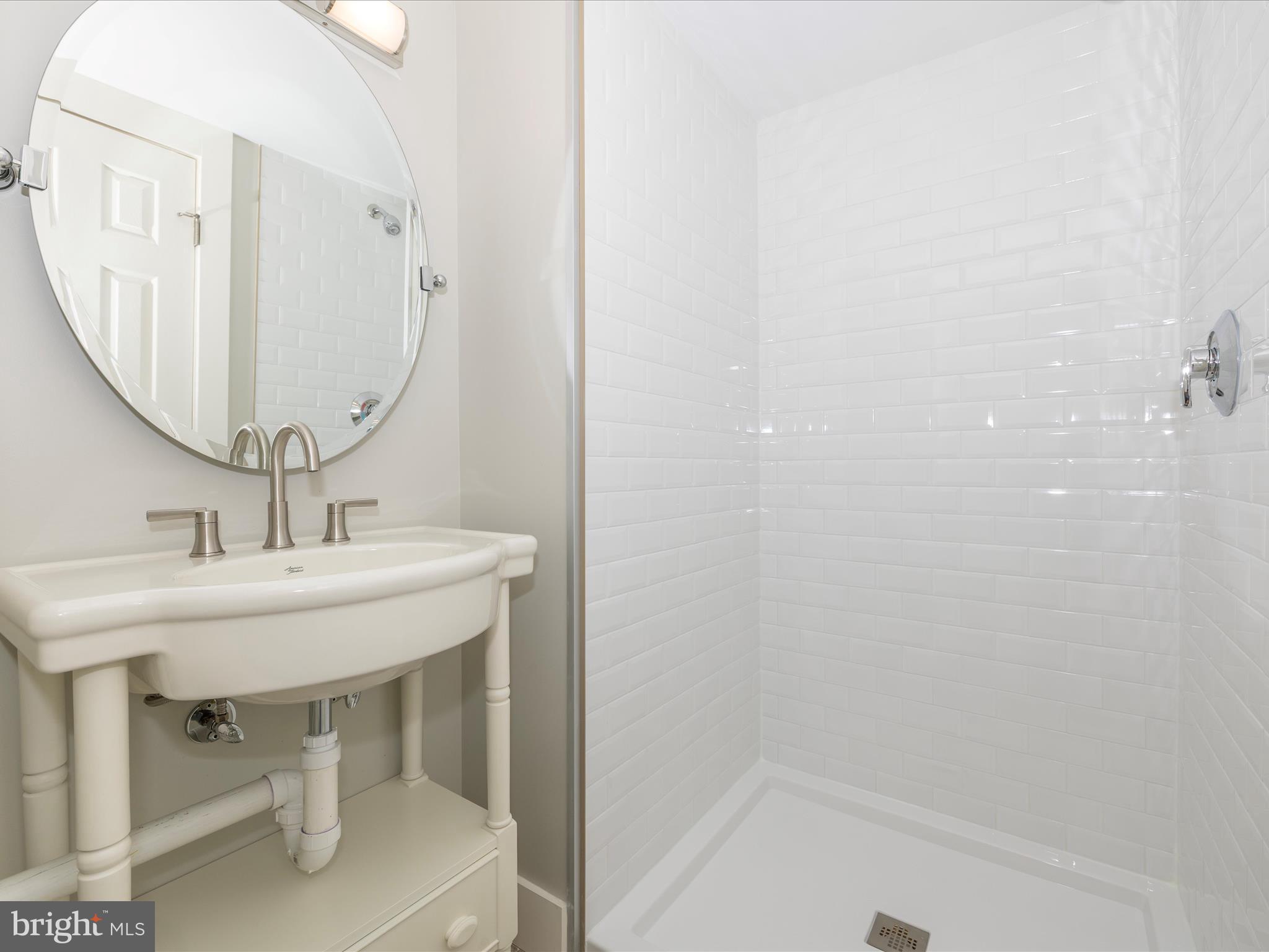 LAYHILL SOUTH - Residential