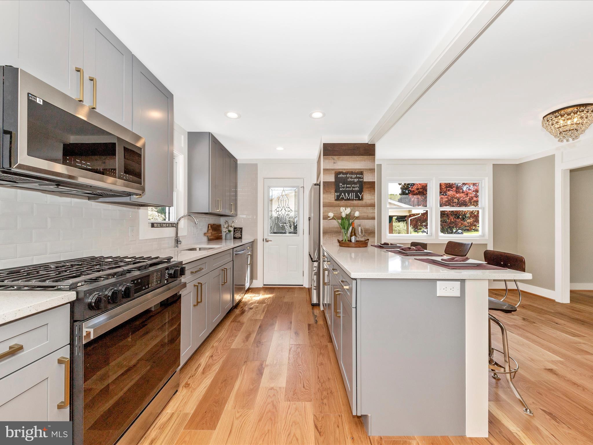 LAYHILL SOUTH - Residential