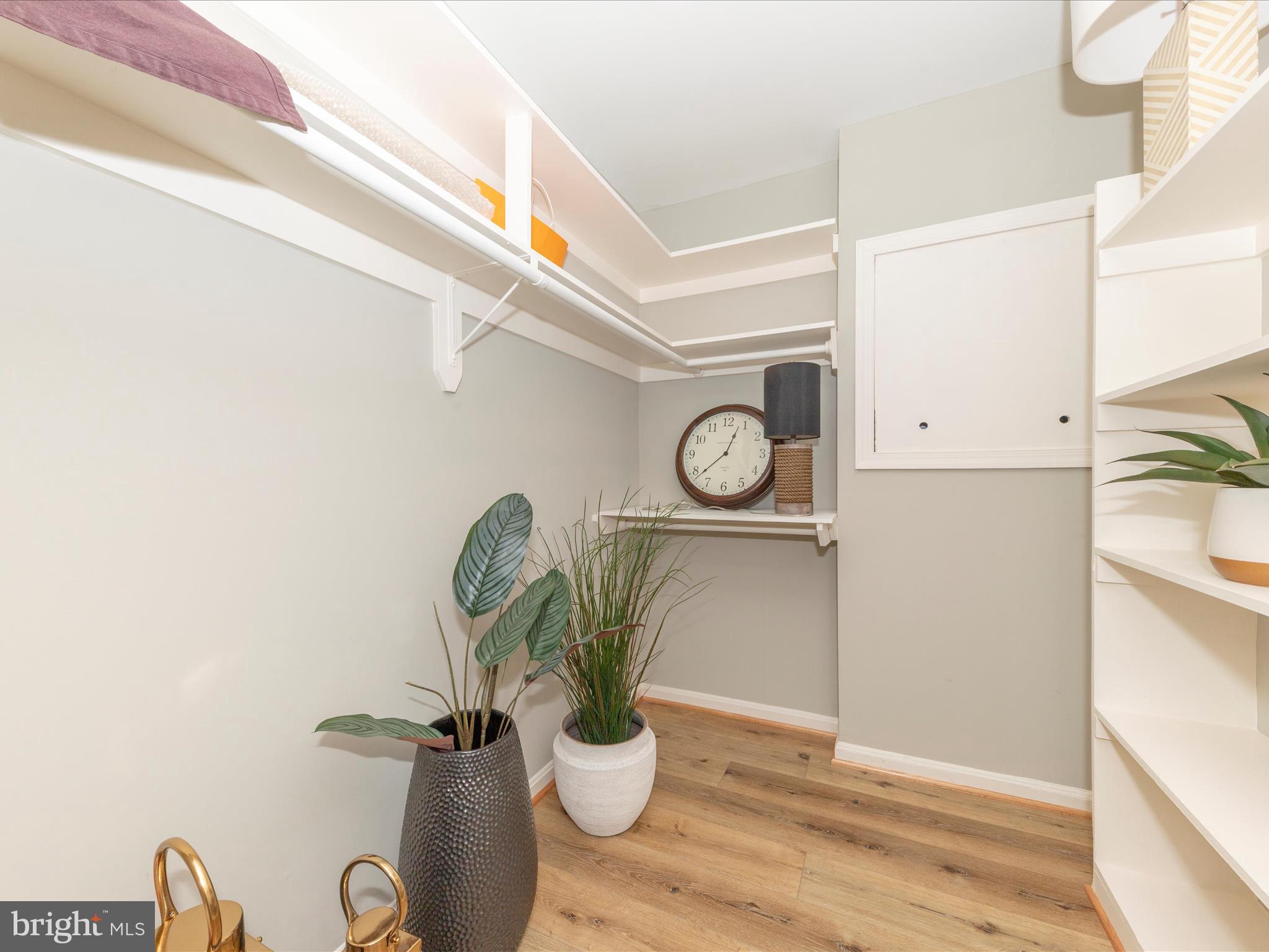 LAYHILL SOUTH - Residential