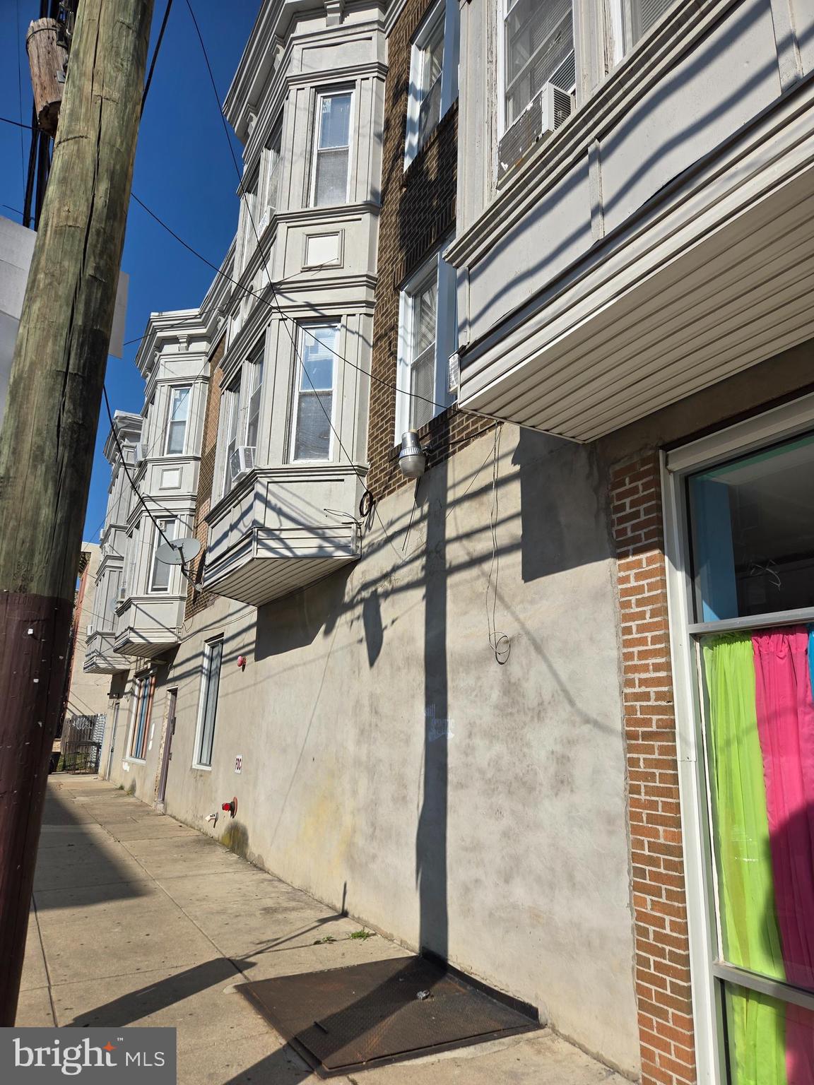 TEMPLE UNIVERSITY - Residential Lease